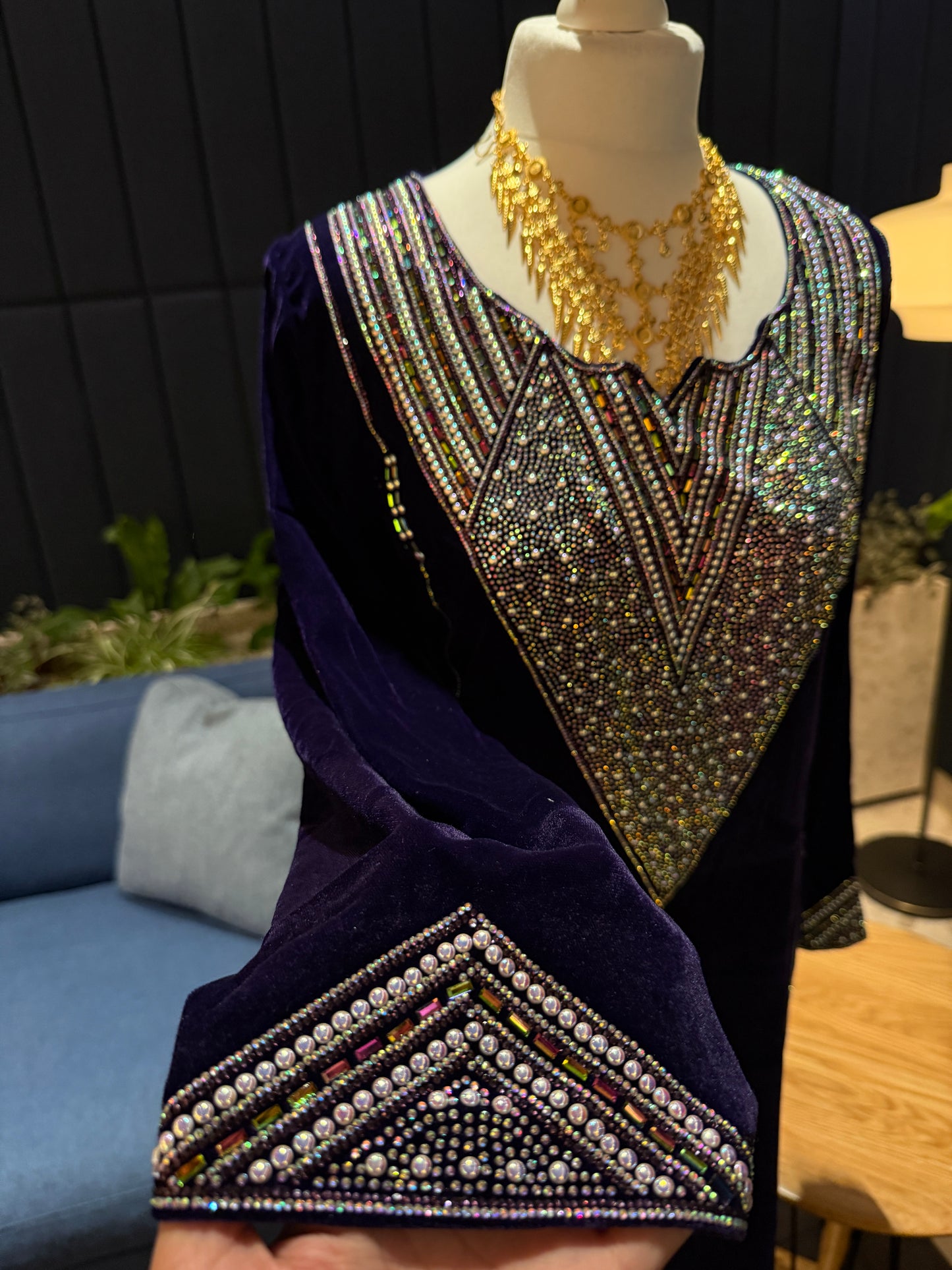 Purple velvet mkhawar