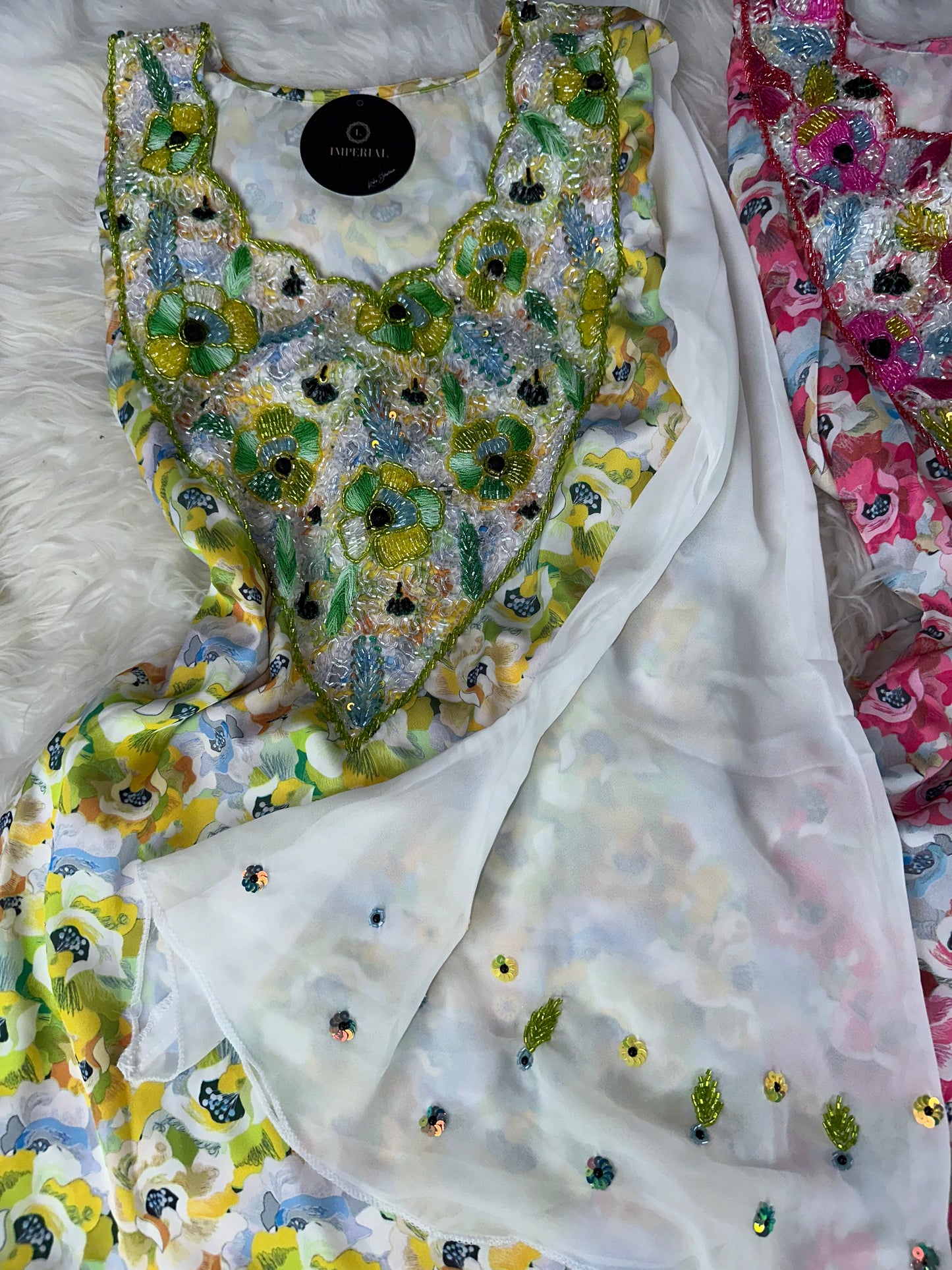 Green mukhawar pure silk with butterfly sleeves