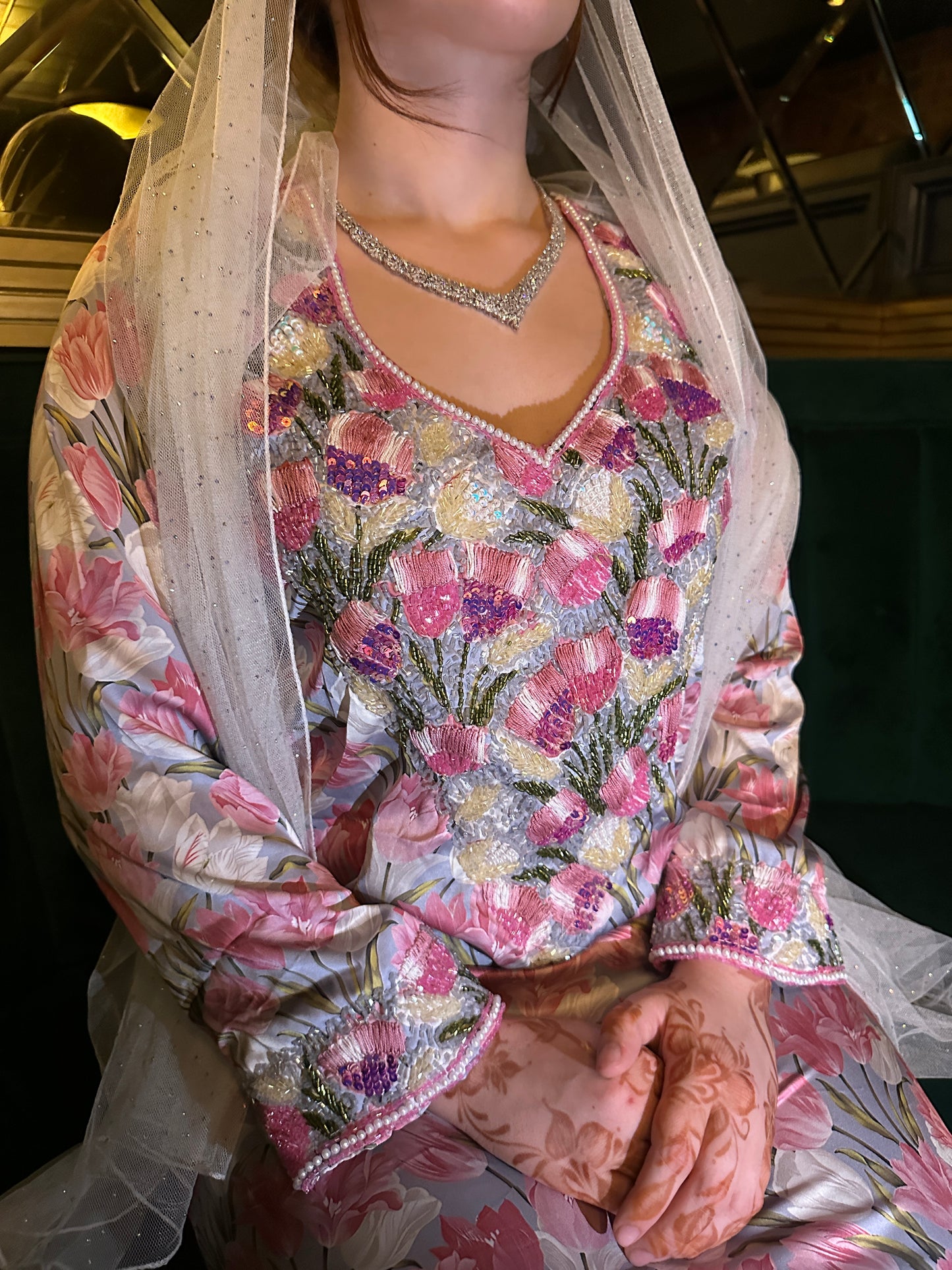Pink pure silk mkhawar Hamdellah with corset back