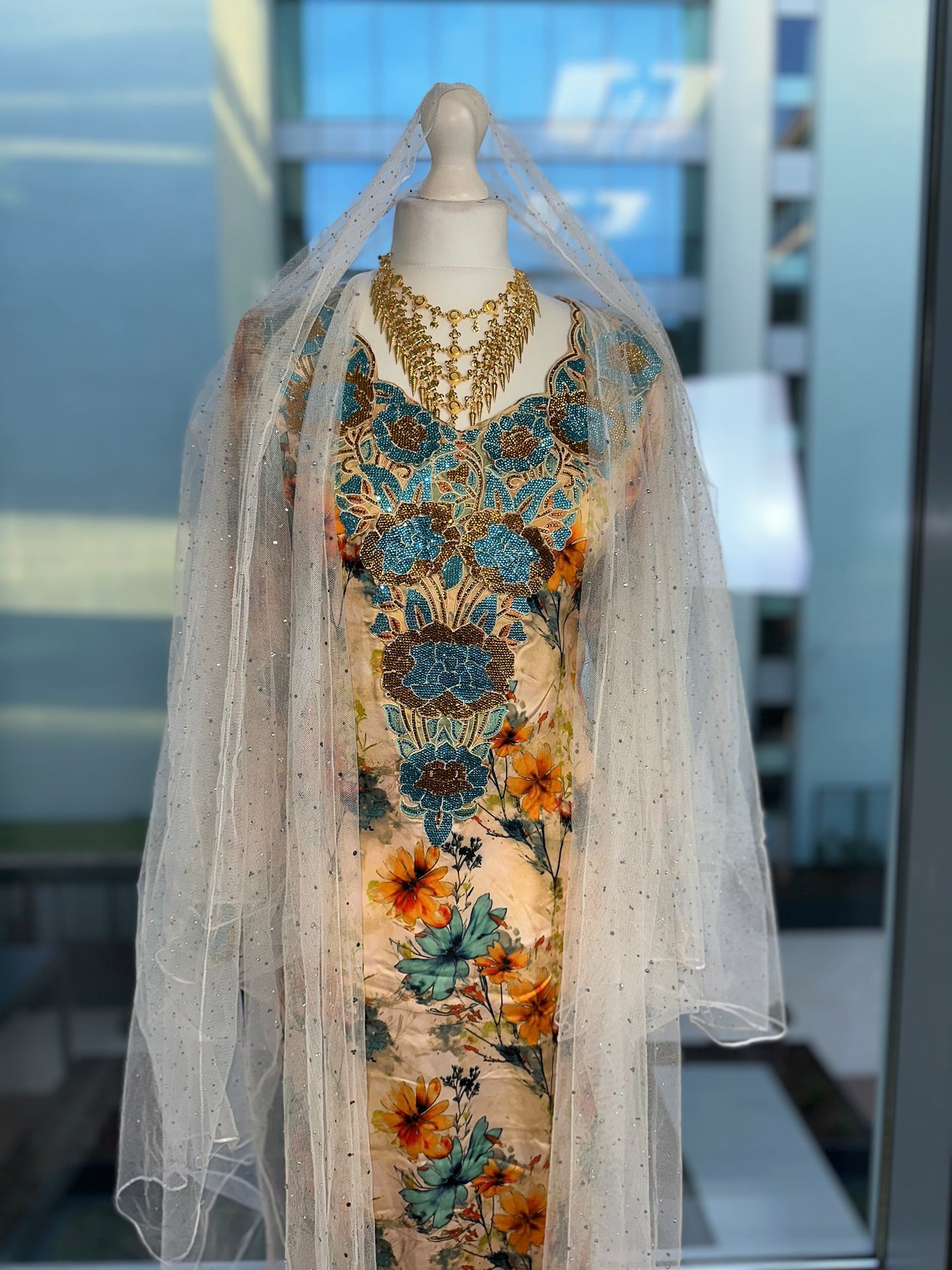 Creamy chiffon abaya