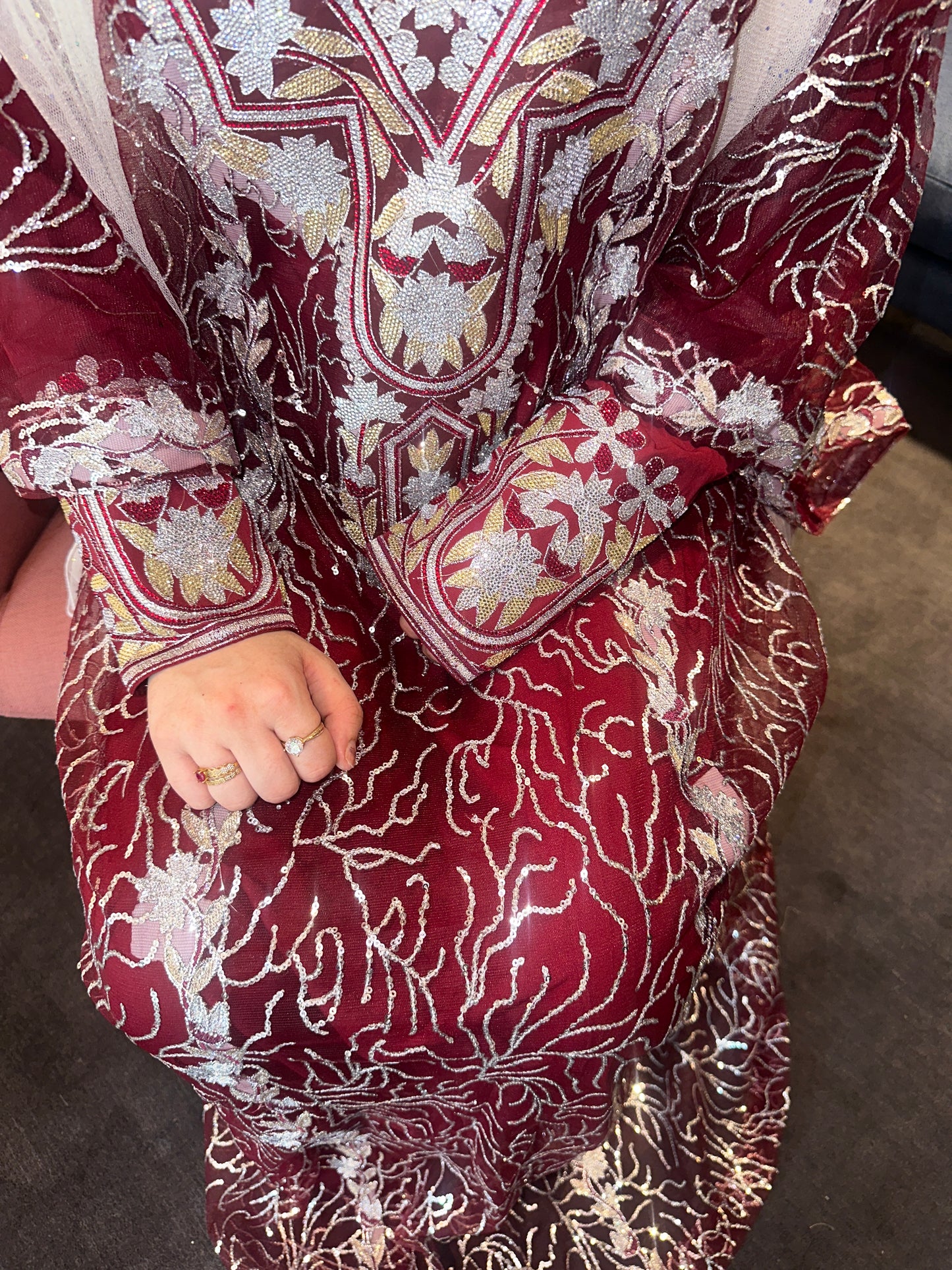 Burgundy and black Emirates Thobe with chiffon Sheila