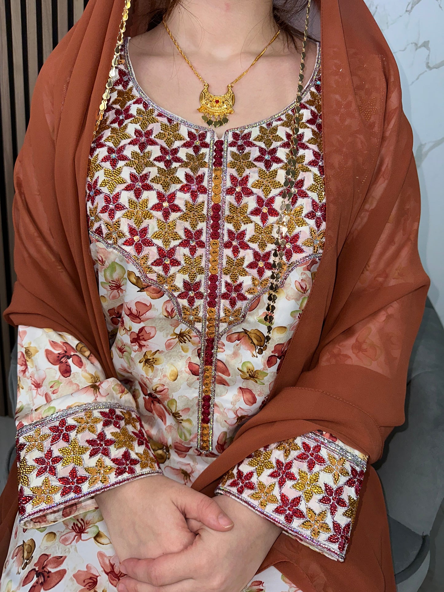 Brown3 mkhawar with matching Shiela