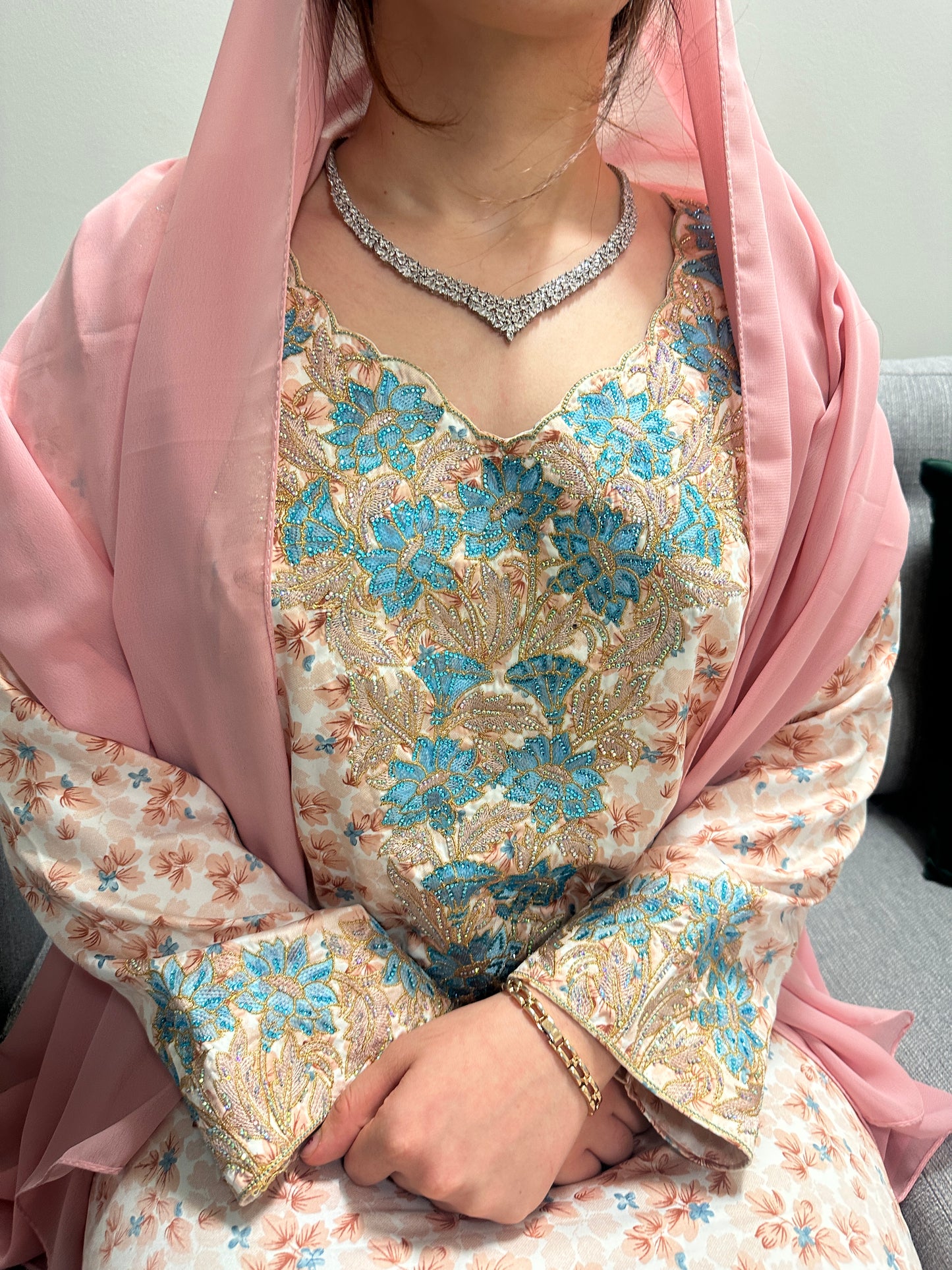 Pink Mkhawar with Shiela
