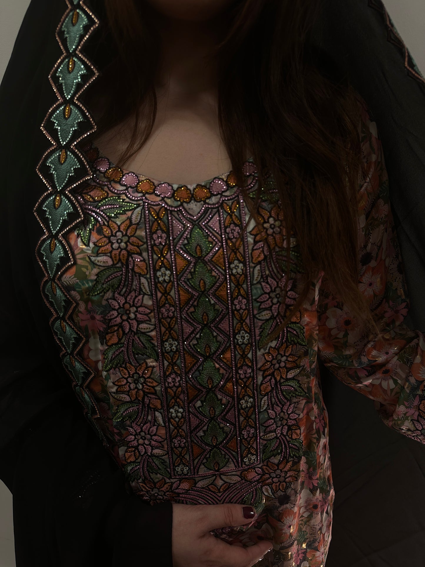 Mkhawar with black sheila pure inzerai silk