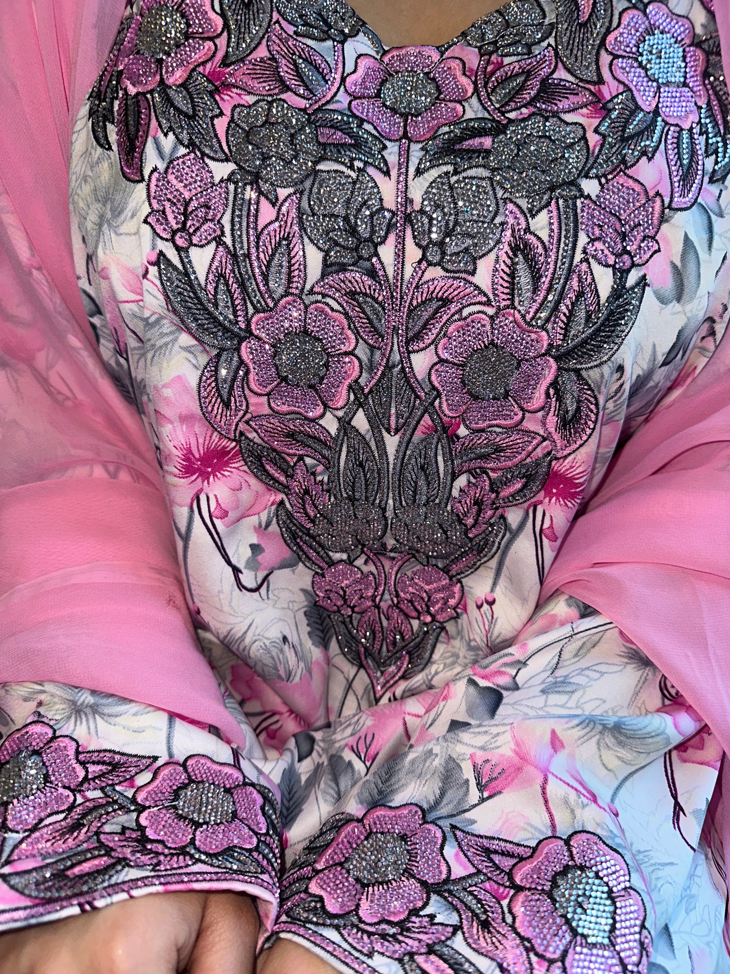 Pink mkhawar with matching big Shiela
