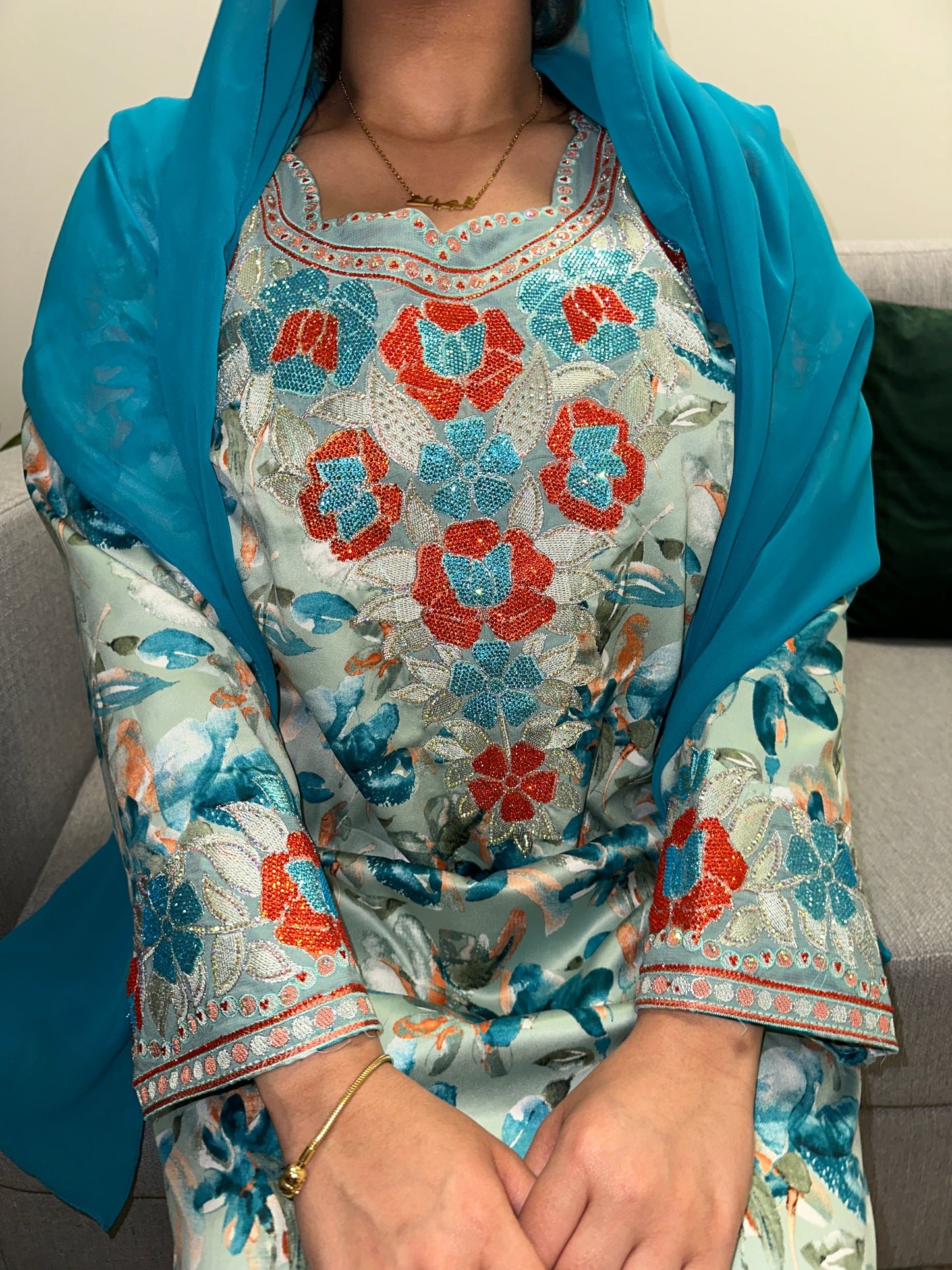 Turquoise mkhawar with Shiela