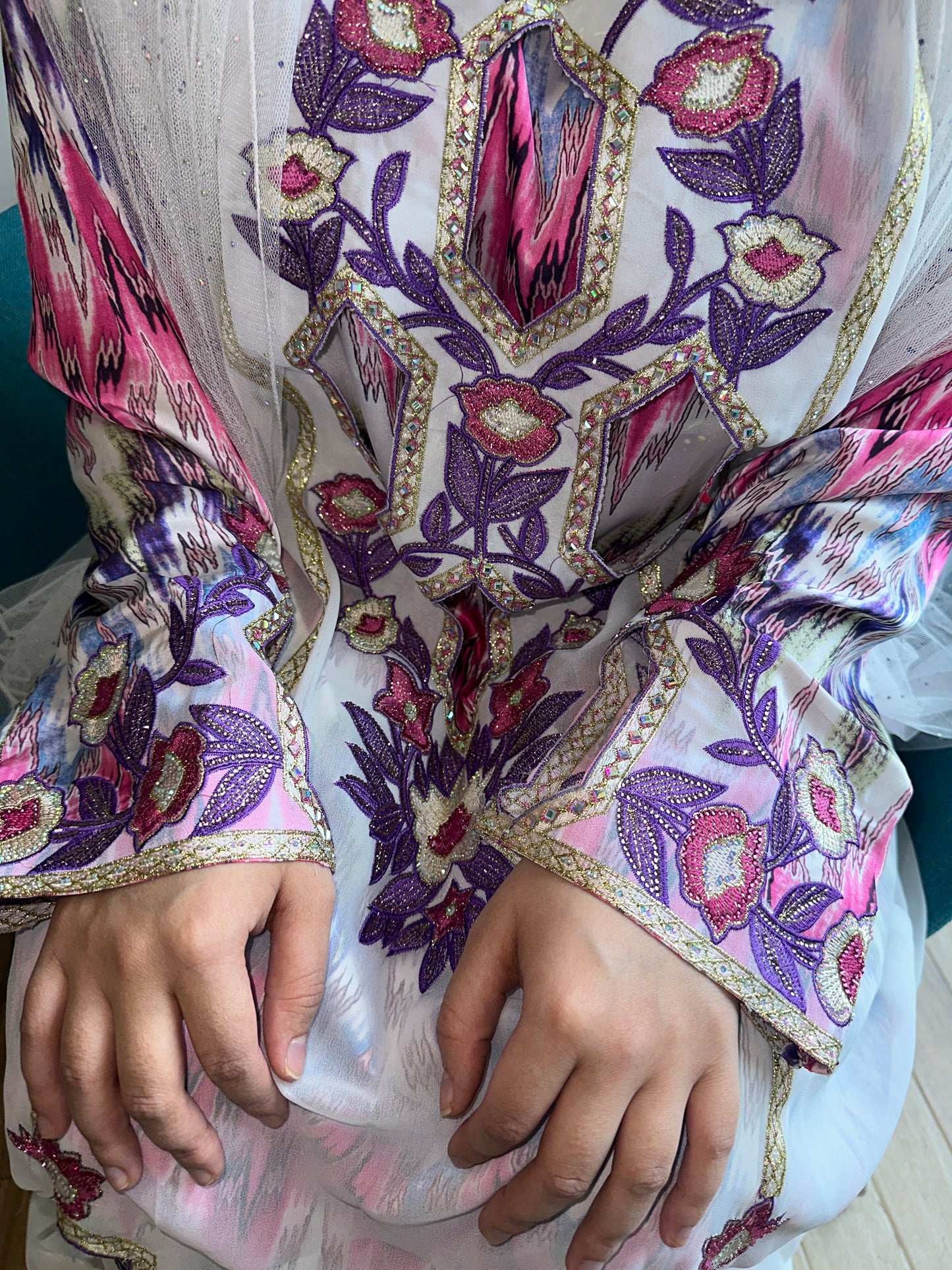 Two pieces mkhawar