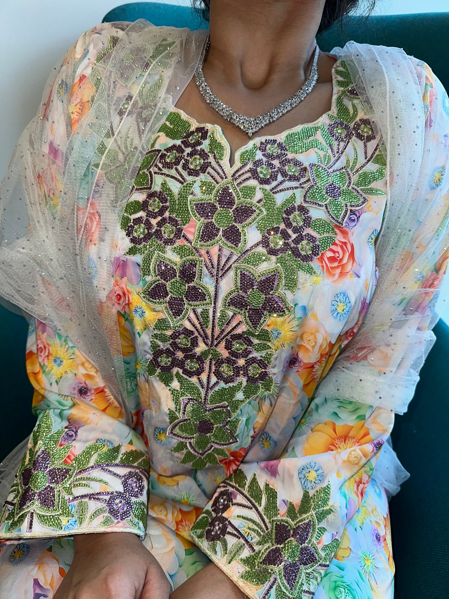 Orange flowers pure silk mkhawar 3D