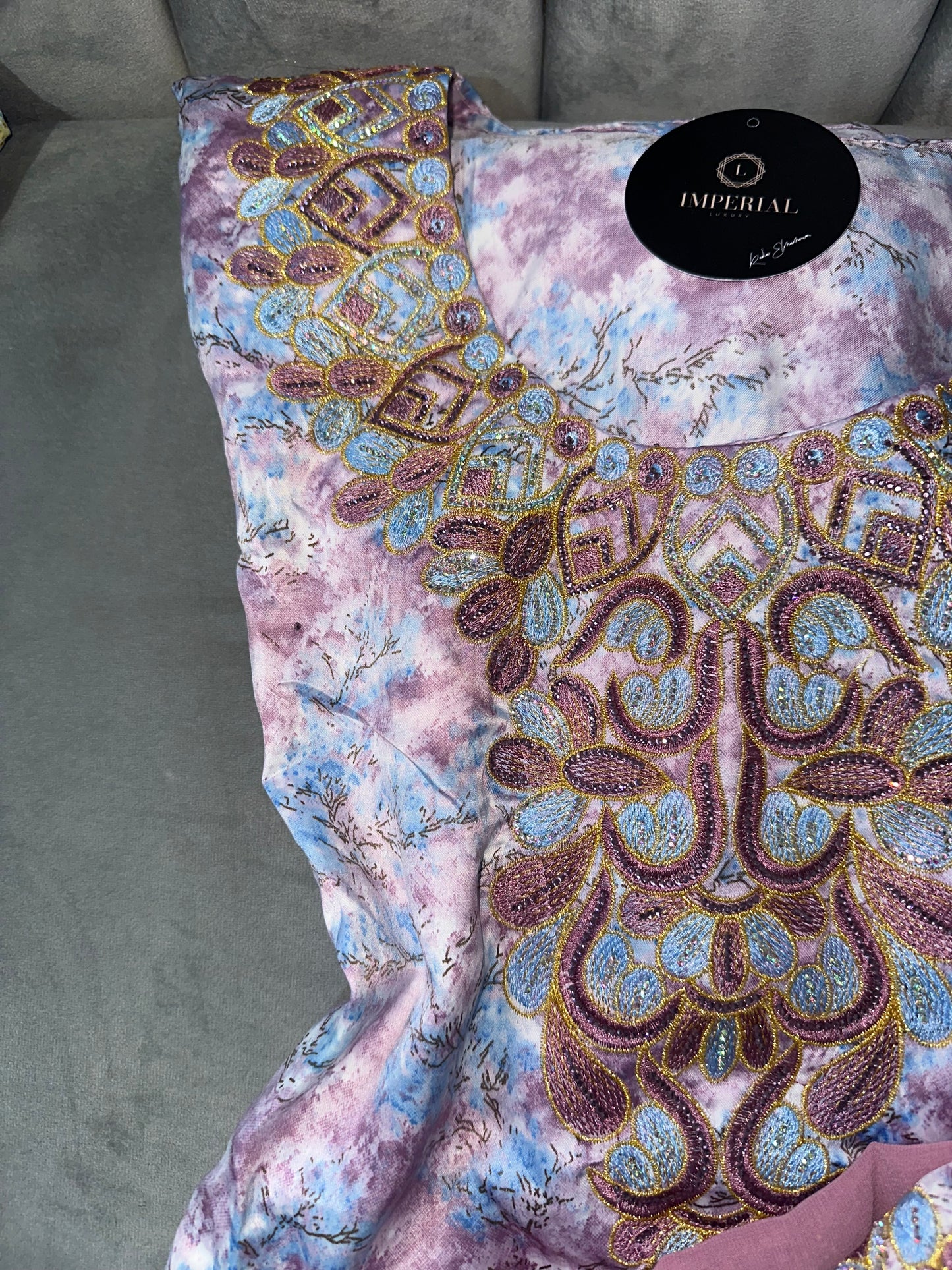 Natural colors of mkhawars with matching Shiela