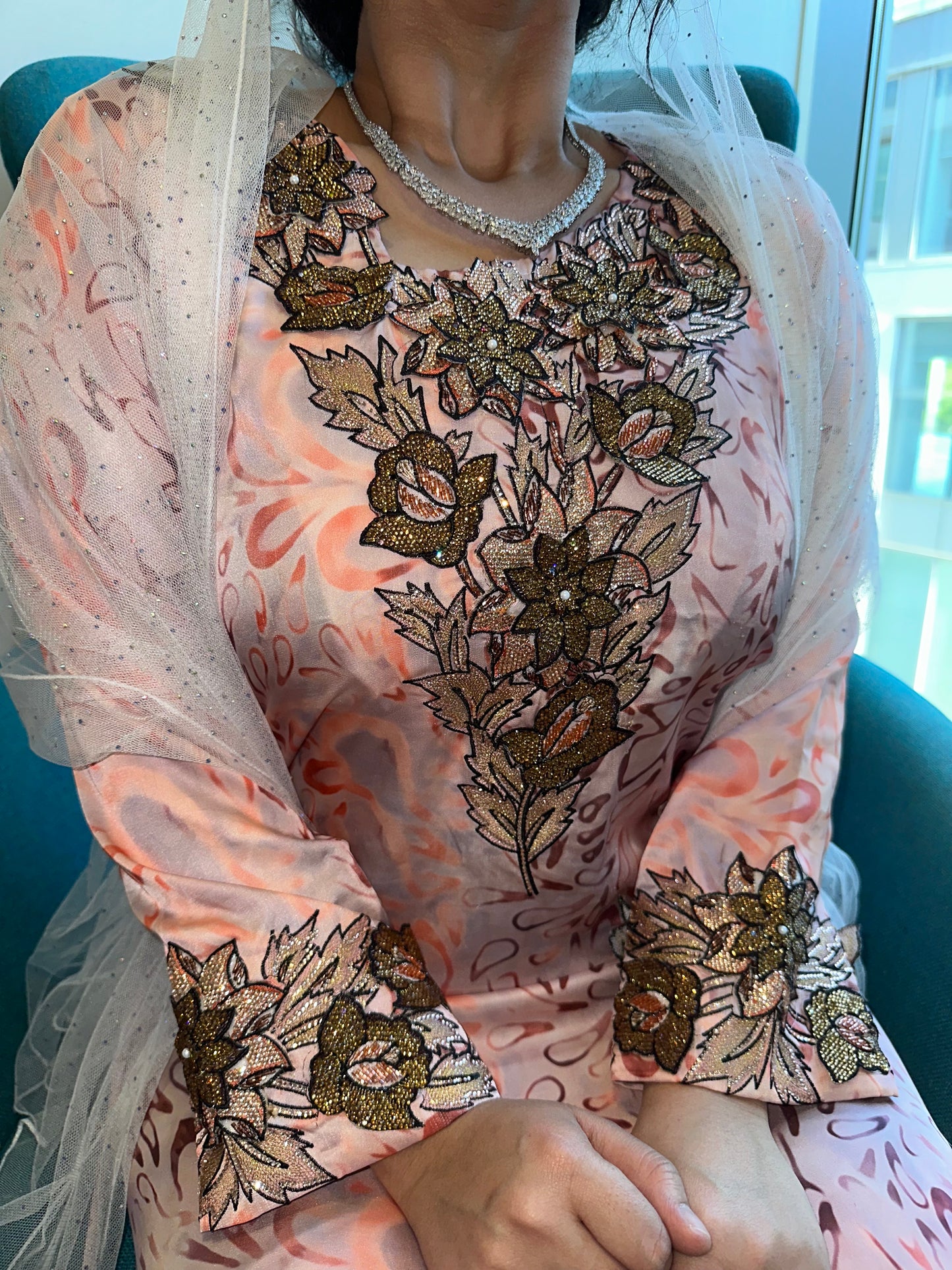 Rose pure silk mkhawar 3D