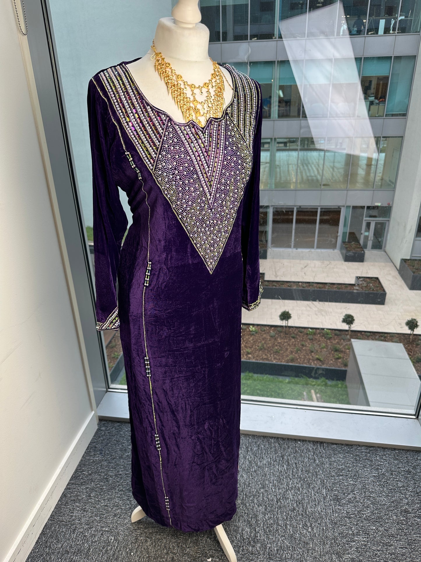 Dark Purple velvet Mukhawar