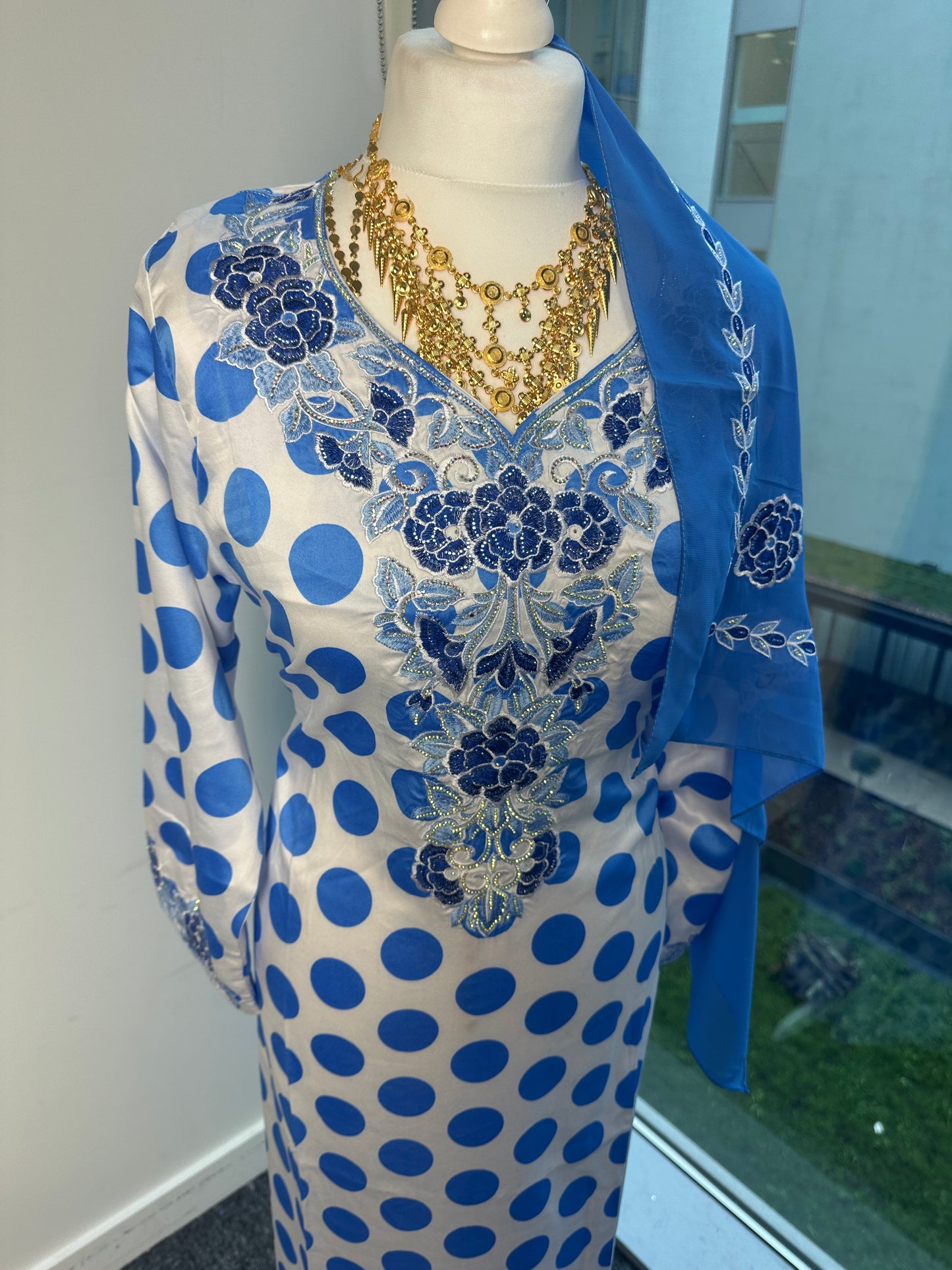 Blue polka dot Mukhawar with matching Sheila
