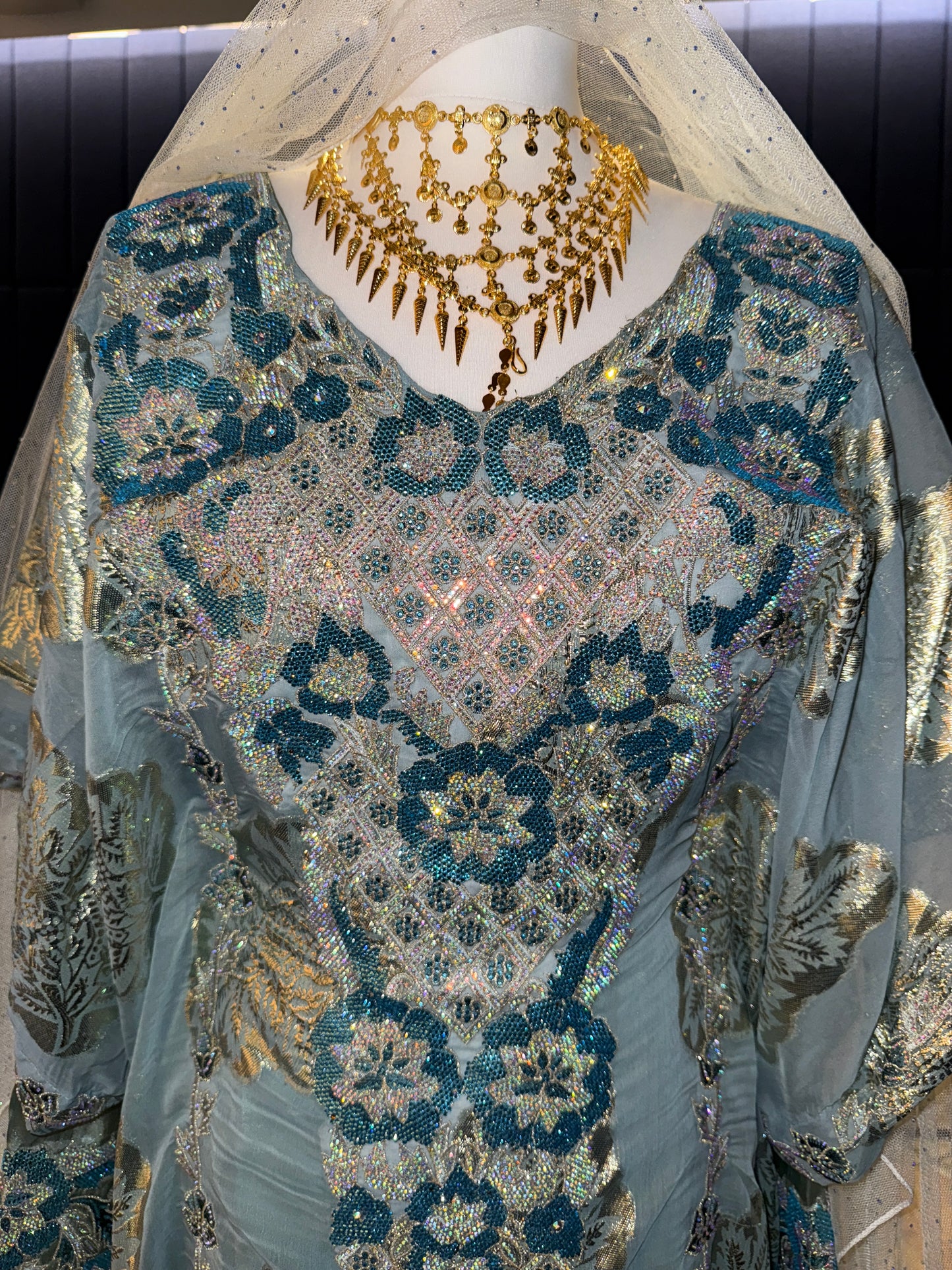 Emerati blue Thobe two pieces with belt inside