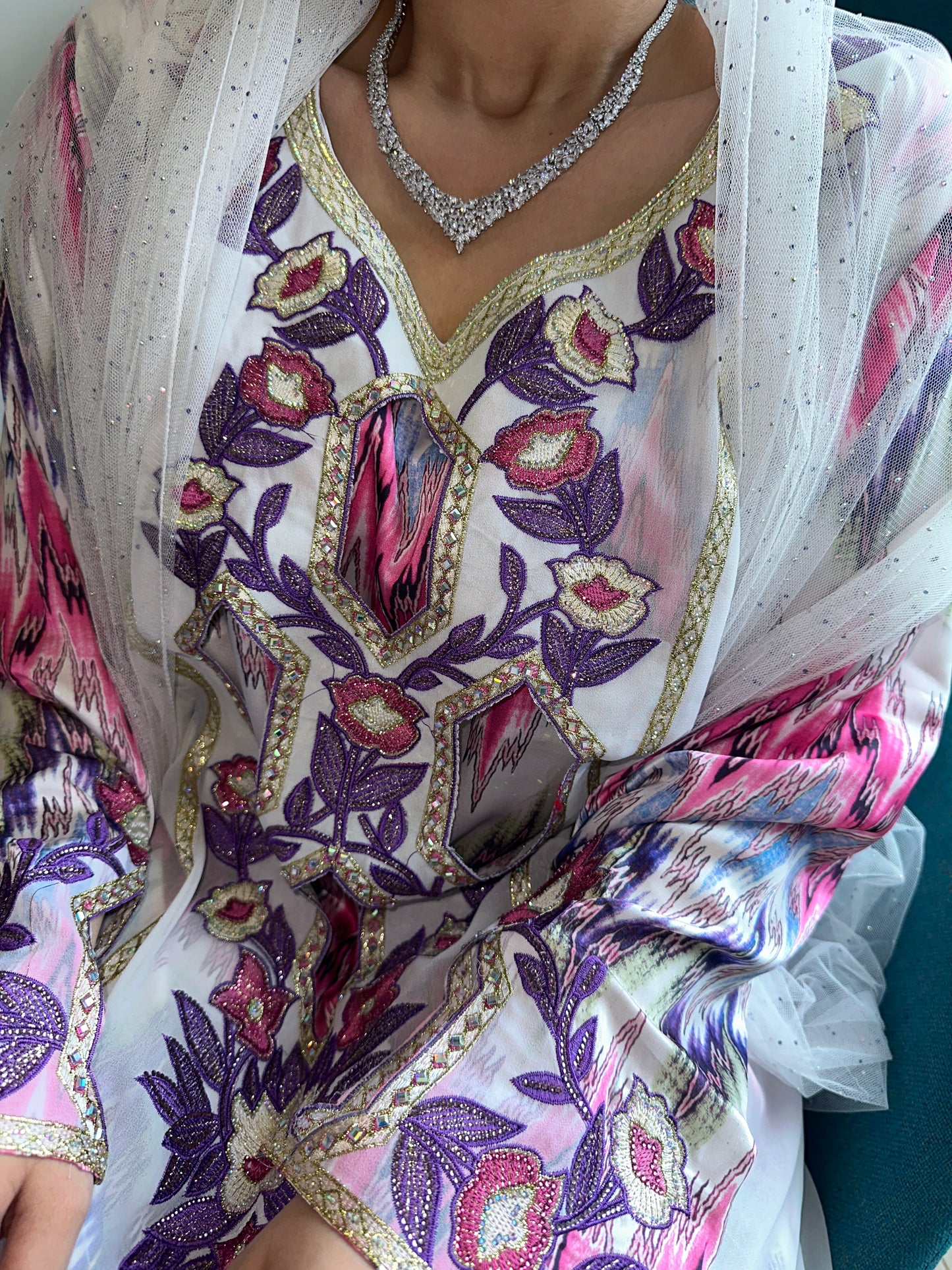 Two pieces mkhawar