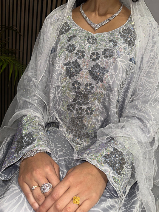 Grey mkhawar with chiffon Sheila