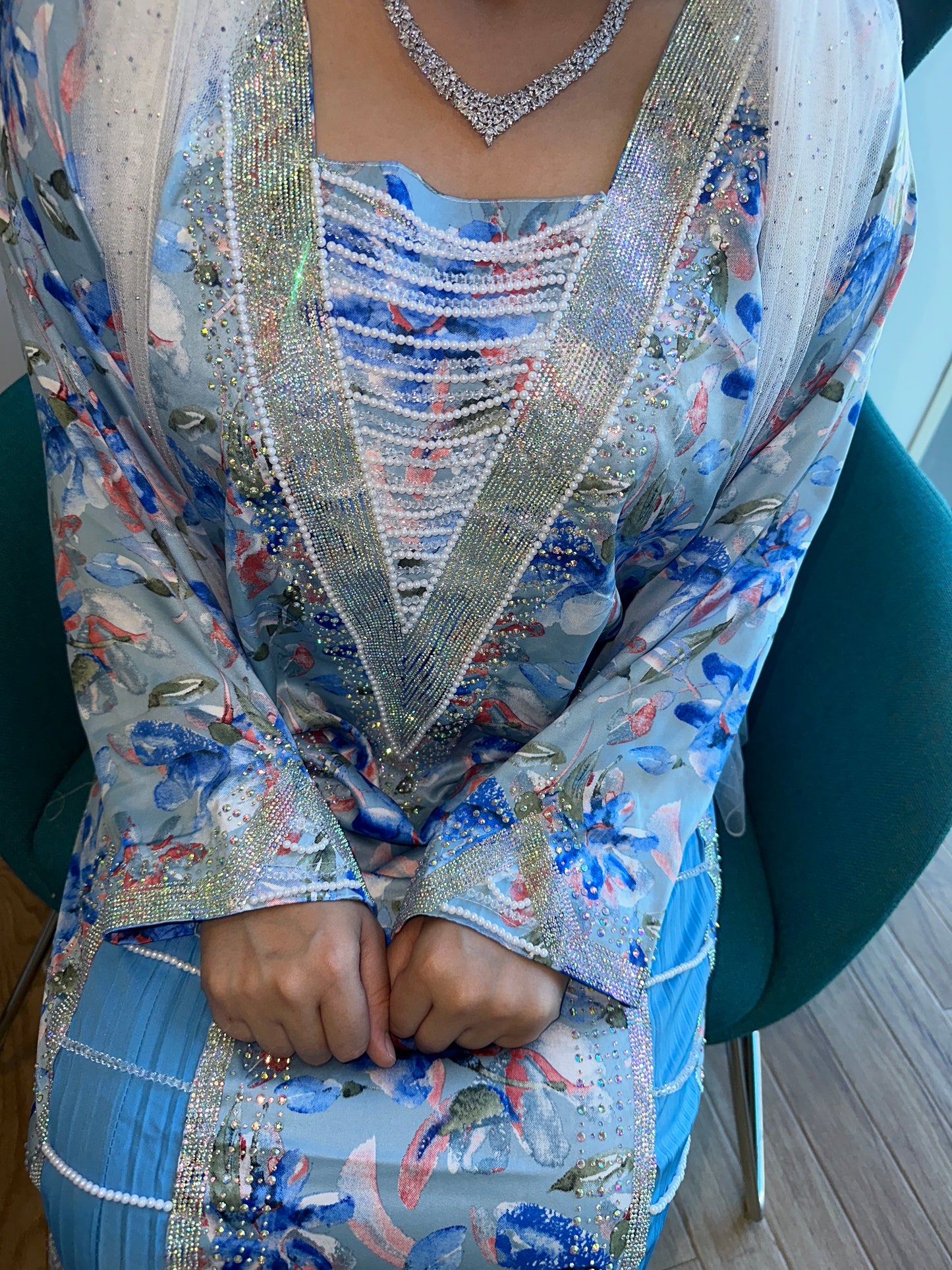 Blue mkhawar with kasarat