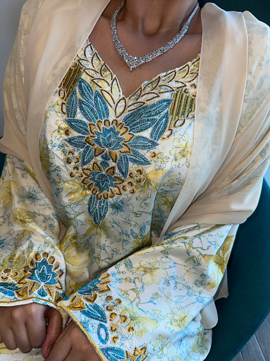 Lime and blue mkhawar with matching Shiela