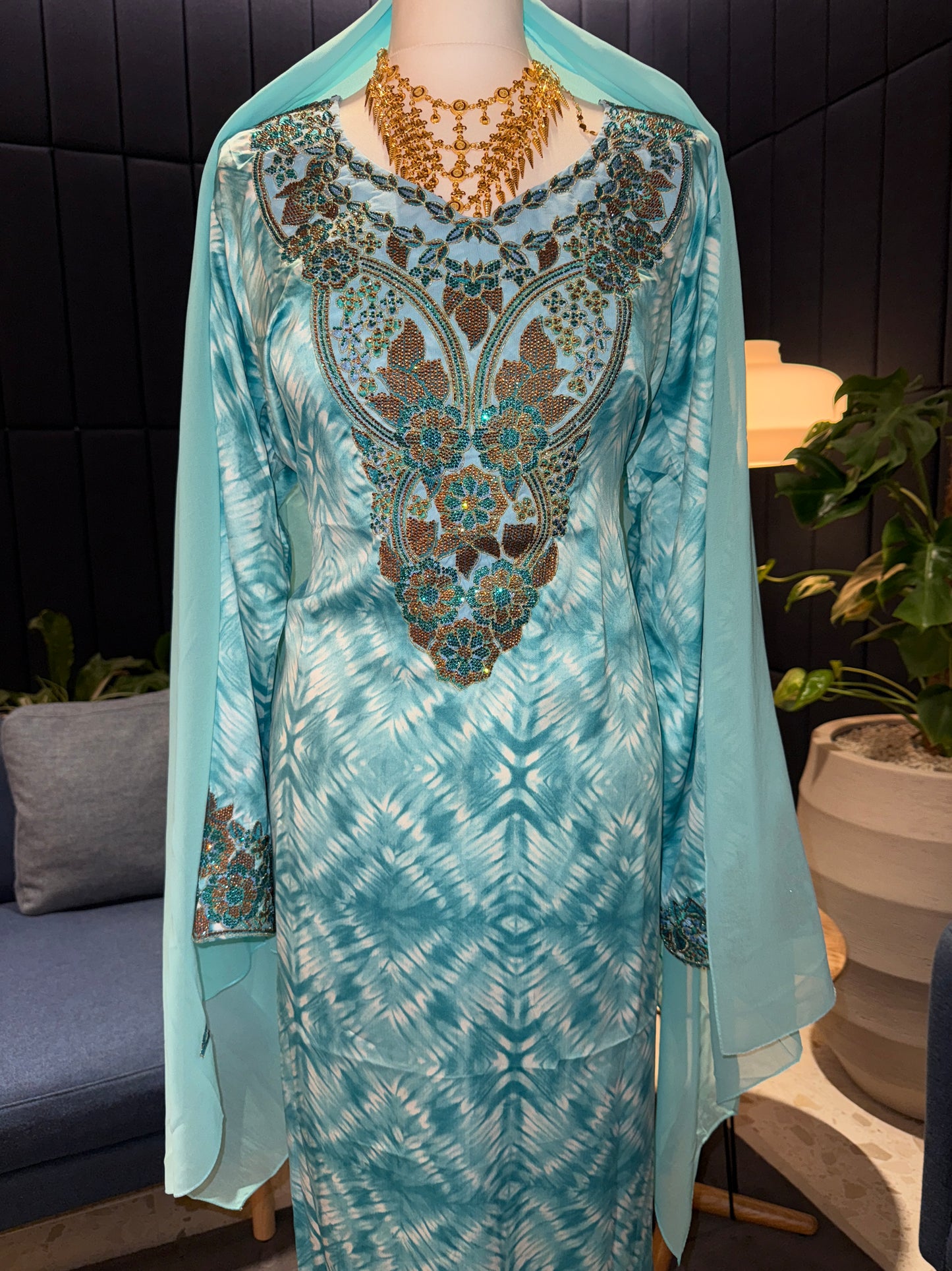 Turquoise mukhawar with hijab and back corset