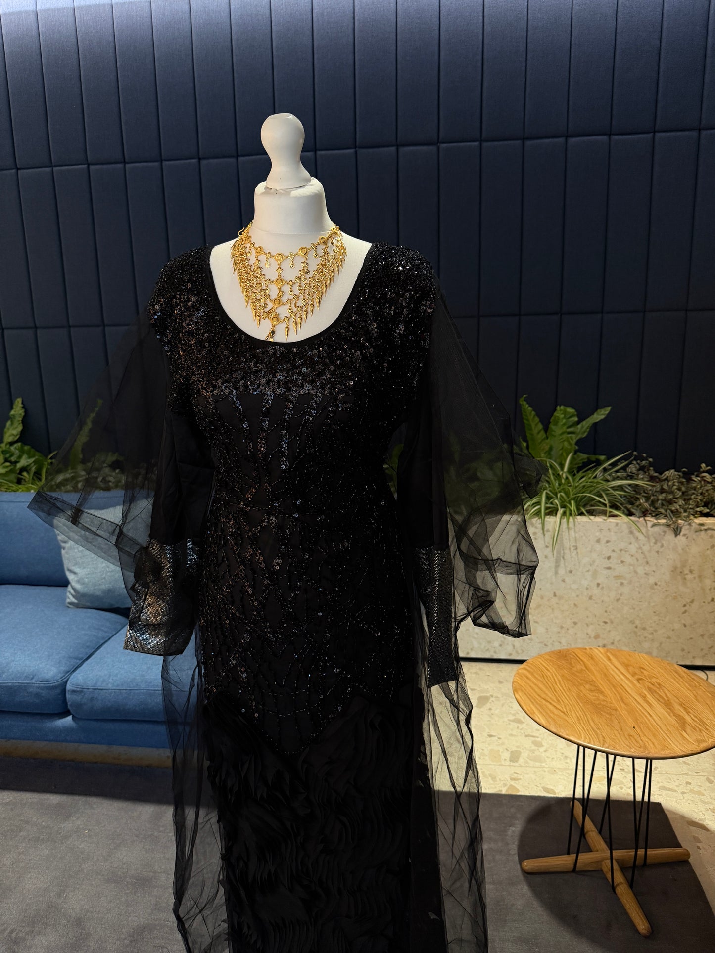 Black handmade Emirati Thobe