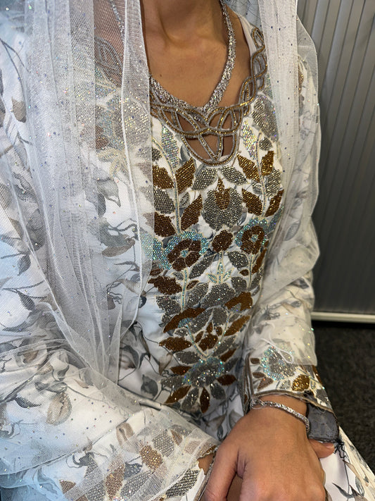 Grey mkhawar