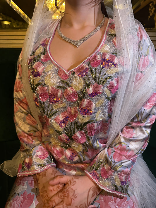 Pink pure silk mkhawar Hamdellah with corset back