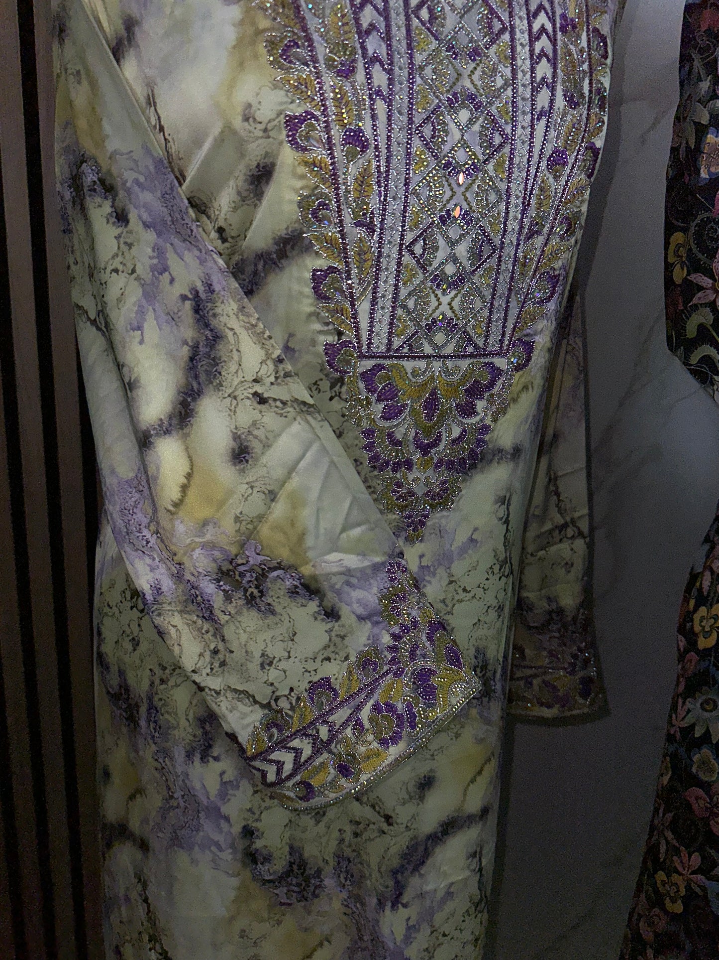 High neck premium silk mkhawar