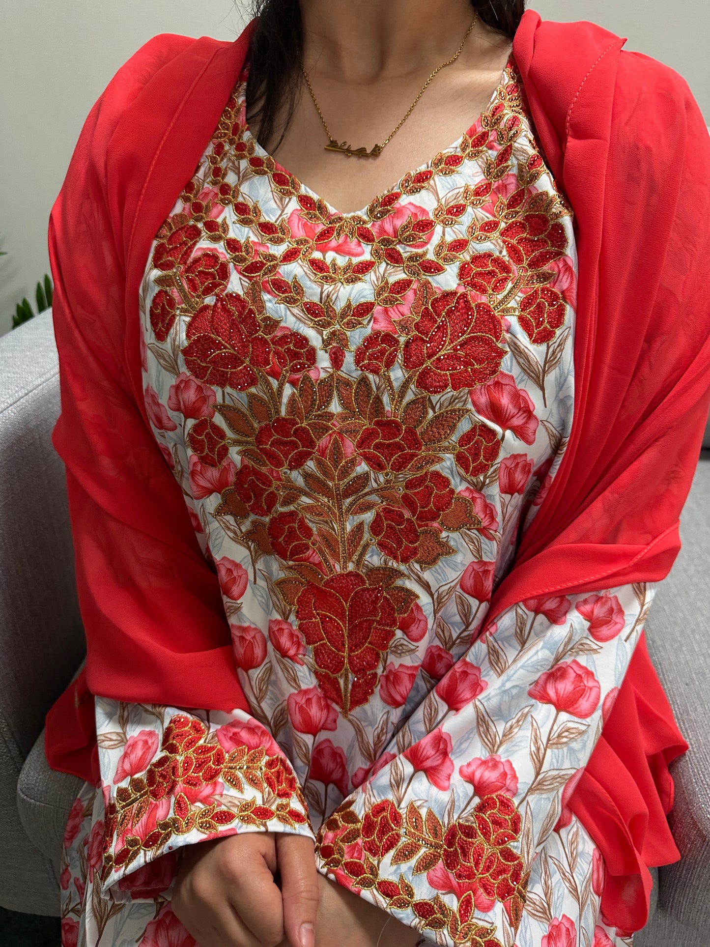 Red mkhawar with matching Shiela