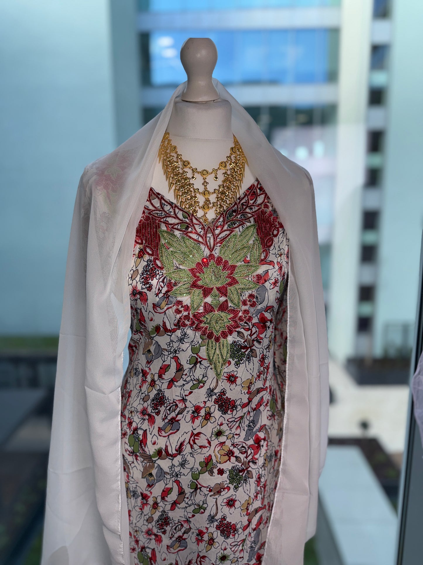 Red and green pictorial Mukhawar with hijab