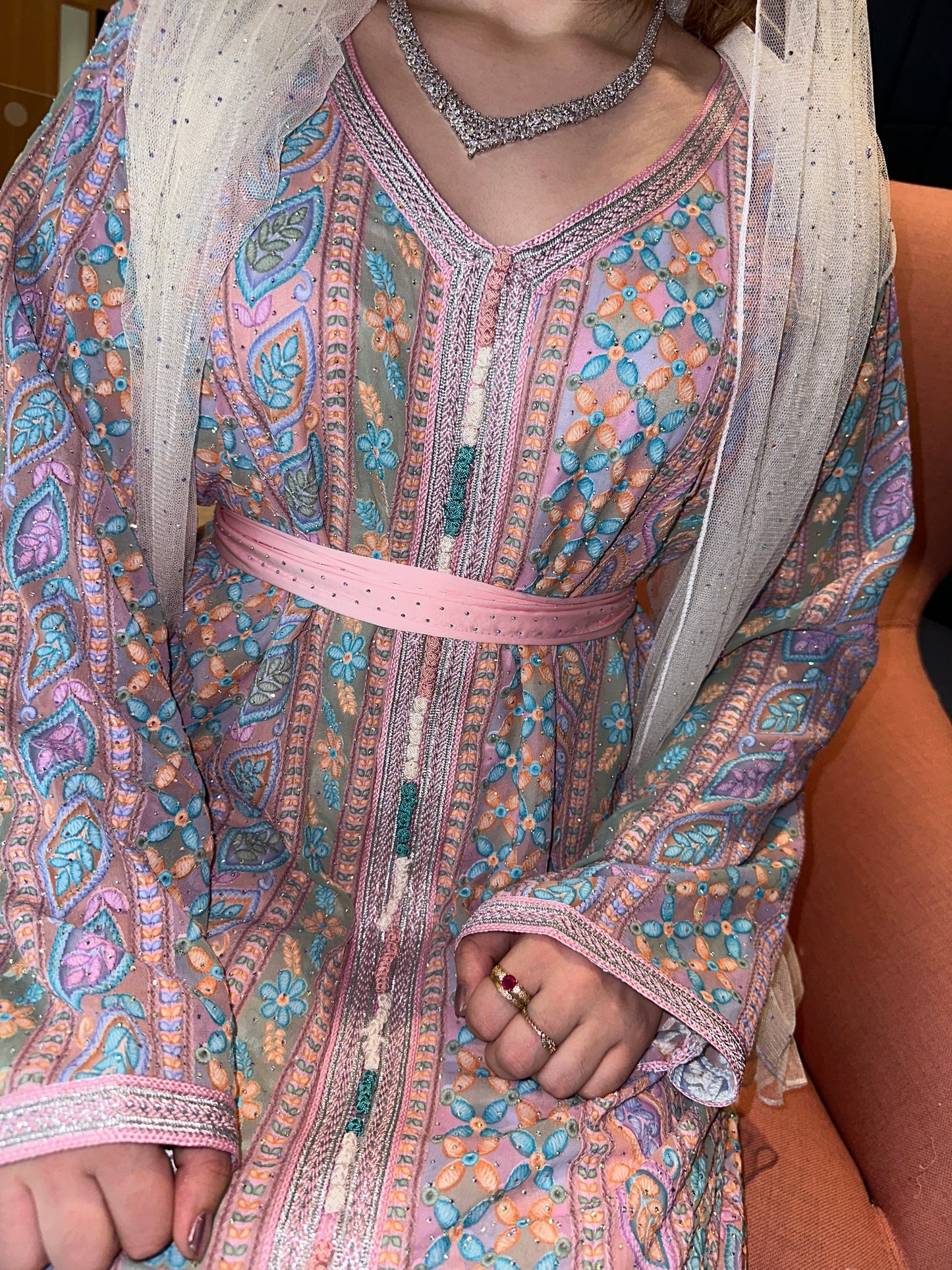 Pink and purple Moroccan kaftan with belt and chiffon Shiela