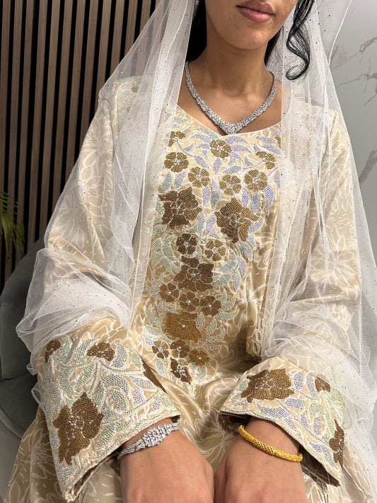 Creamy mkhawar with chiffon Sheila
