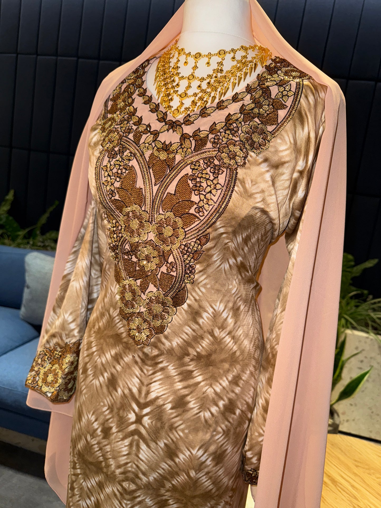 Brown mukhawar with hijab and corset back