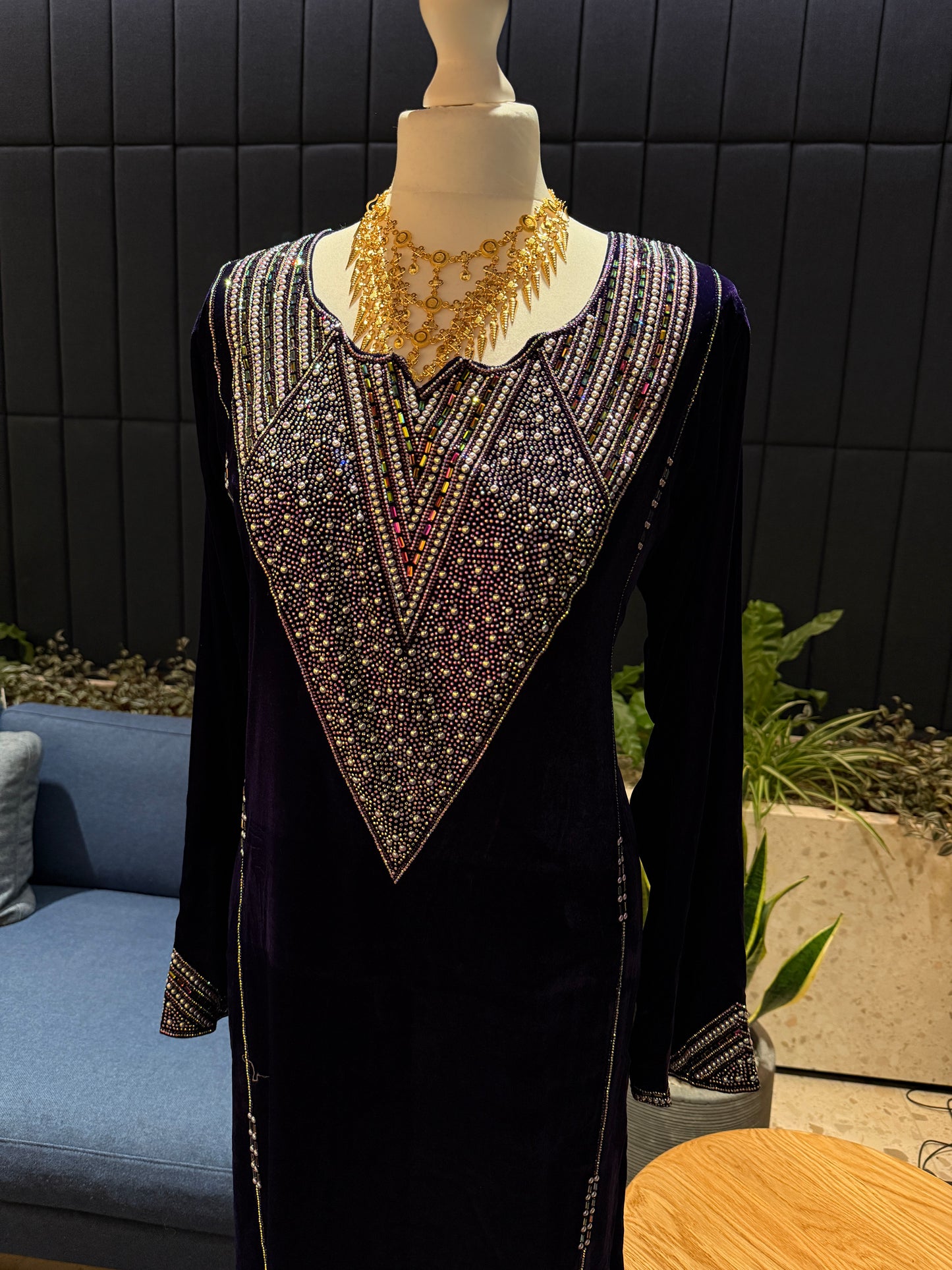 Purple velvet mkhawar