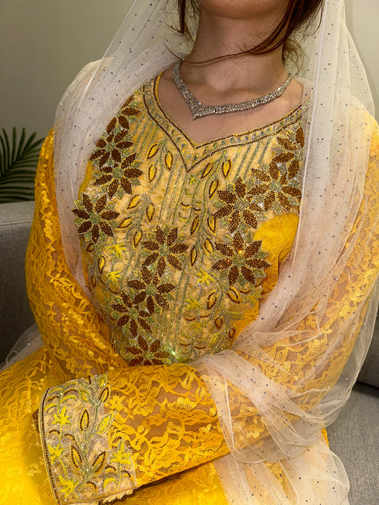 Yellow Lace mkhawar with inner