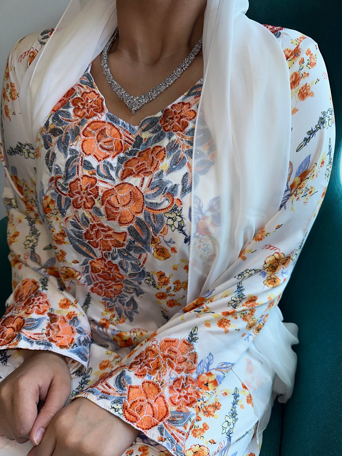 Mkhawars with white Shiela