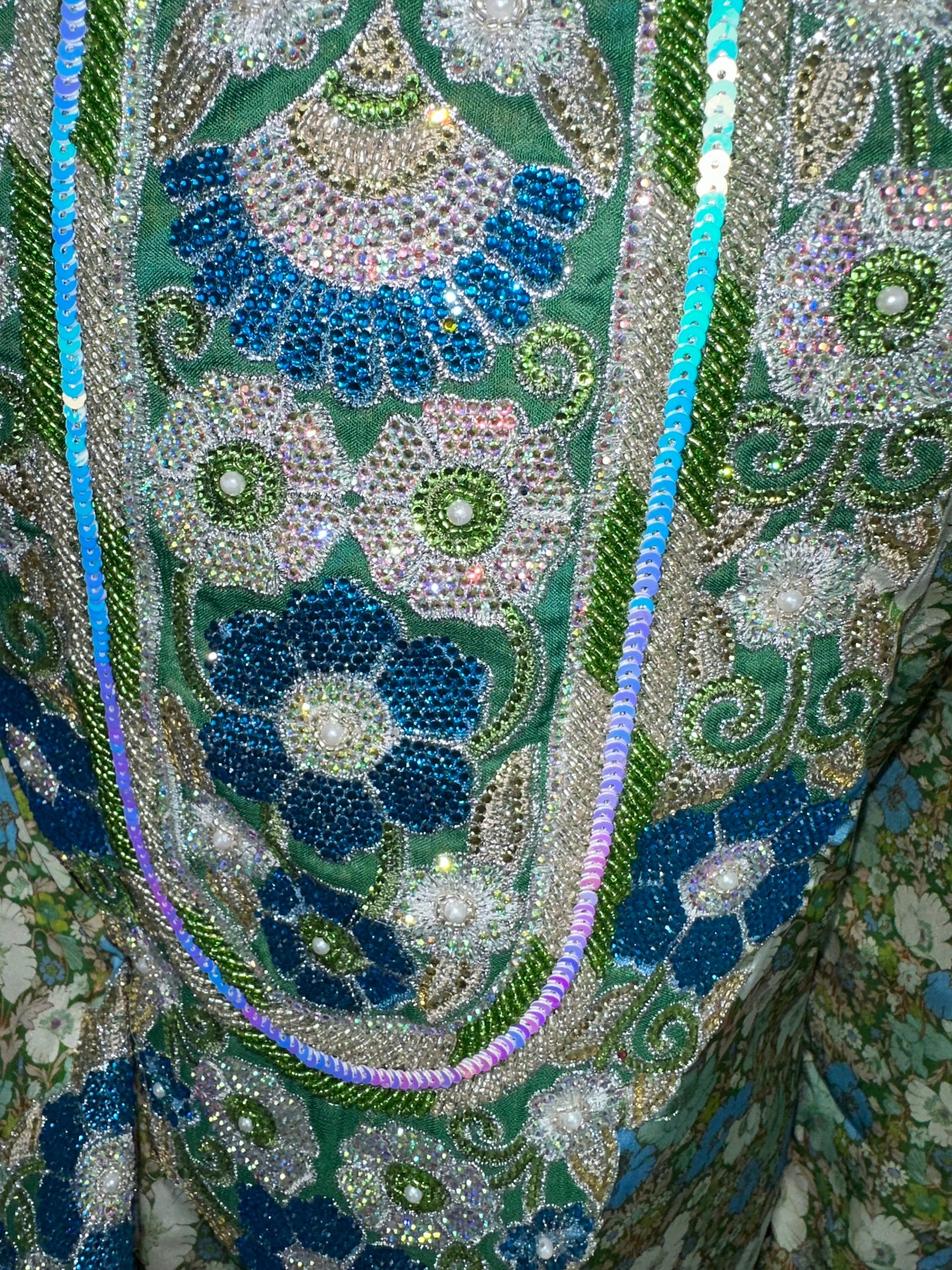 Green 4D mkhawar handmade work plus