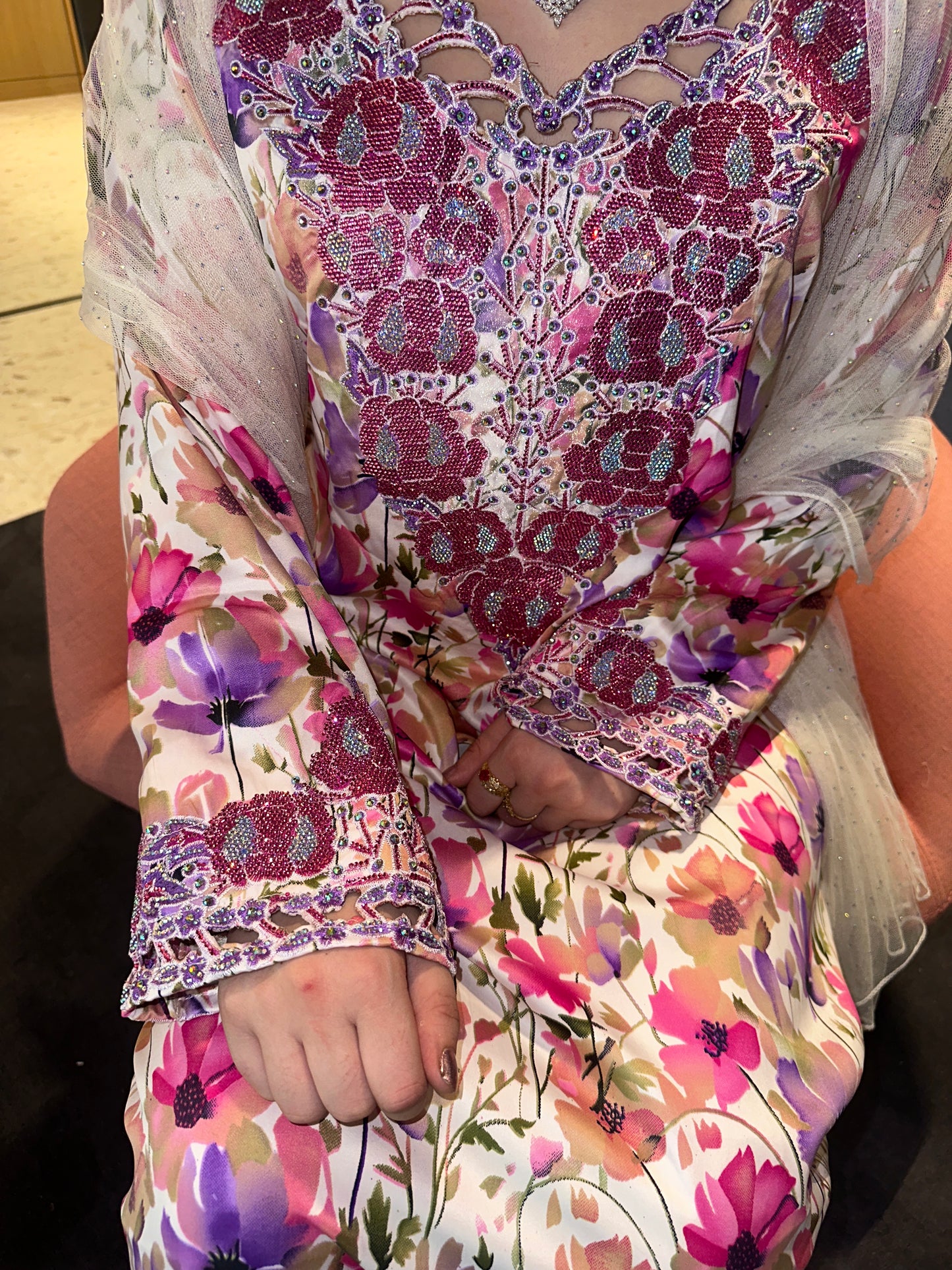 Pink, green. Turquoise and orange mukhawar