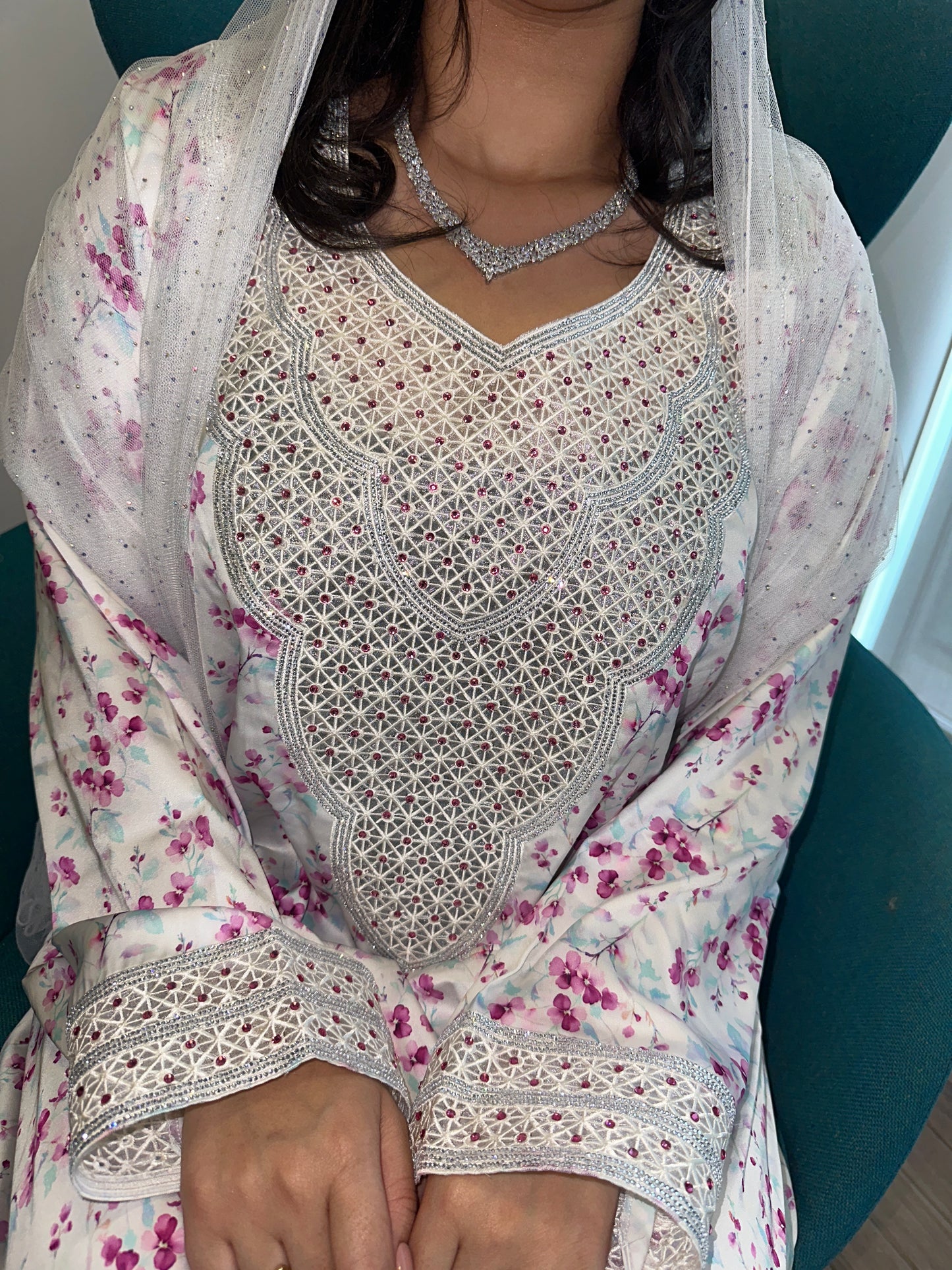 White and purple mkhawar pure silk wit corset back