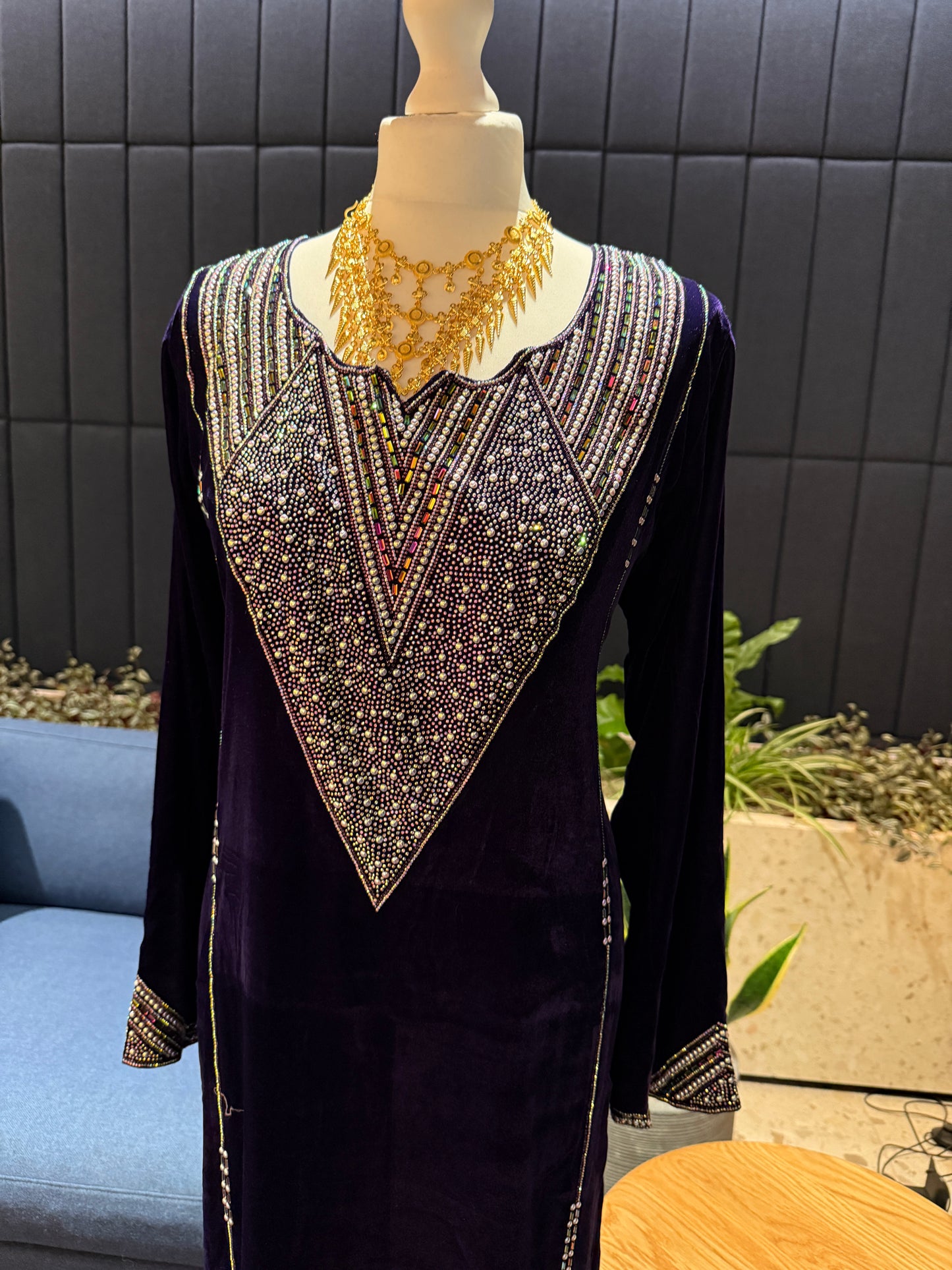 Purple velvet mkhawar