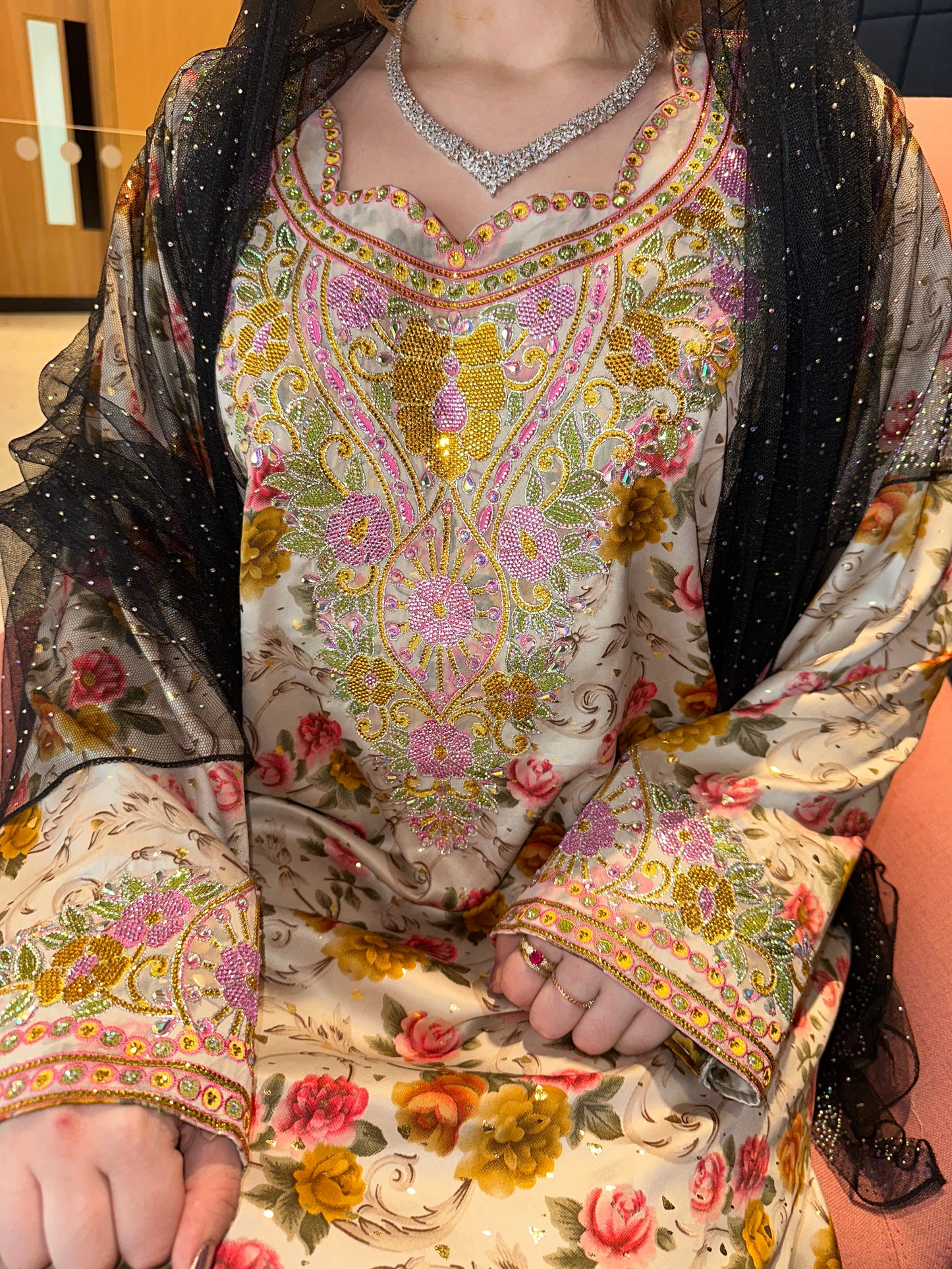 Peach and pink enzeray mkhawar