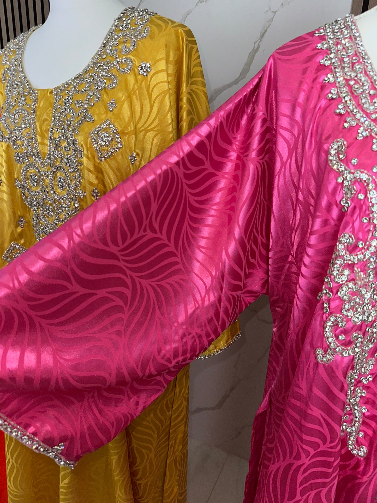 Pink large mkhawar with large sleeves handmade work and pure silk