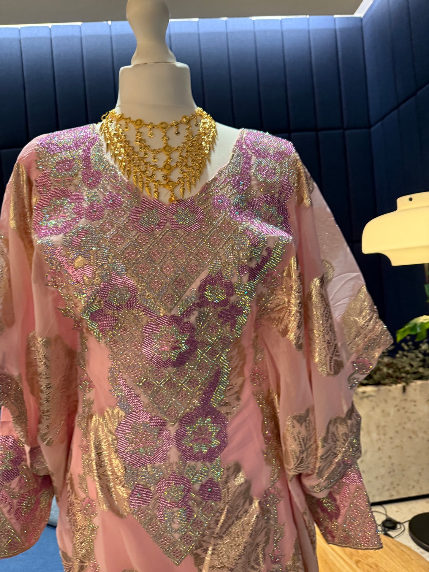 Pink Emirati Thobe two pieces with belt inside