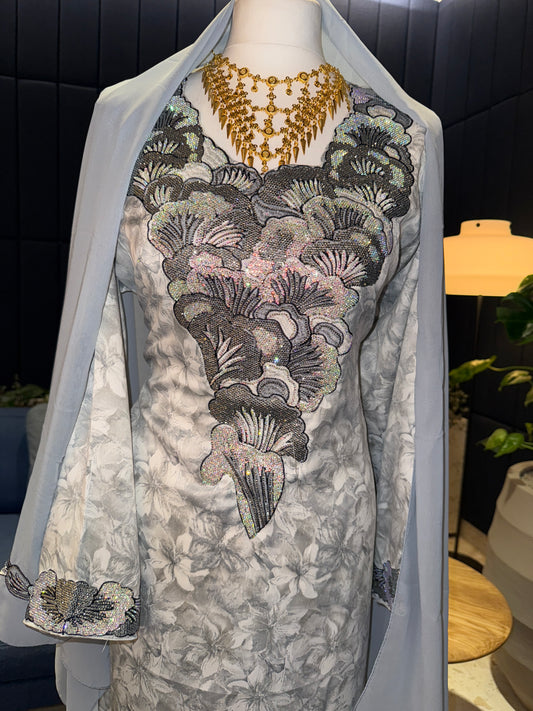 Grey mukhawar with hijab and corset back