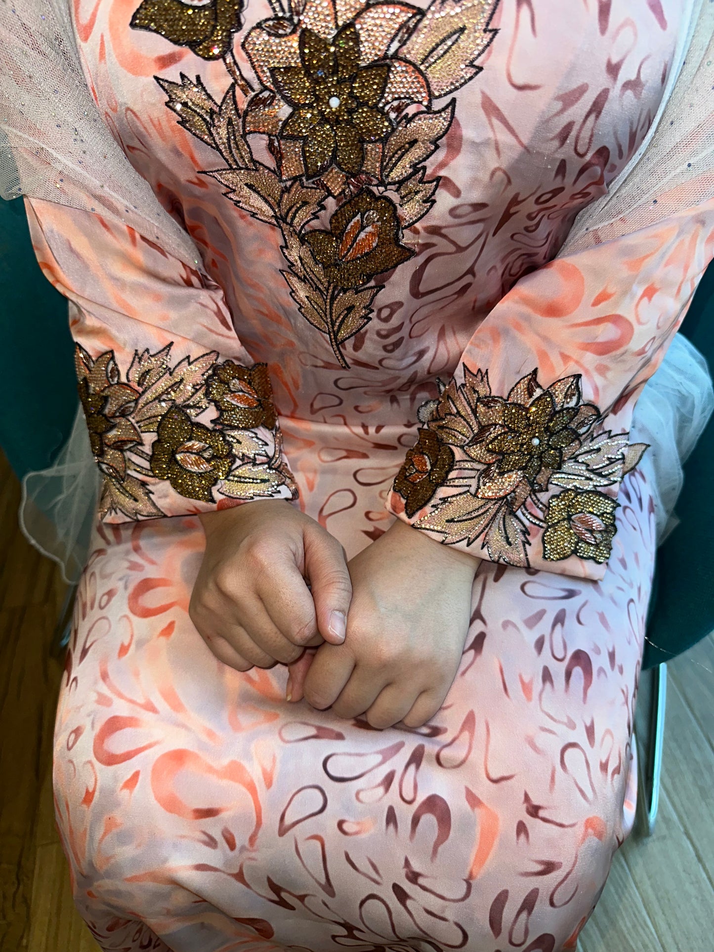 Rose pure silk mkhawar 3D
