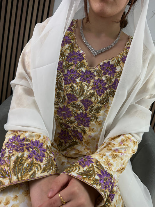 Creamy mkhawar with matching Shiela with creamy Shiela