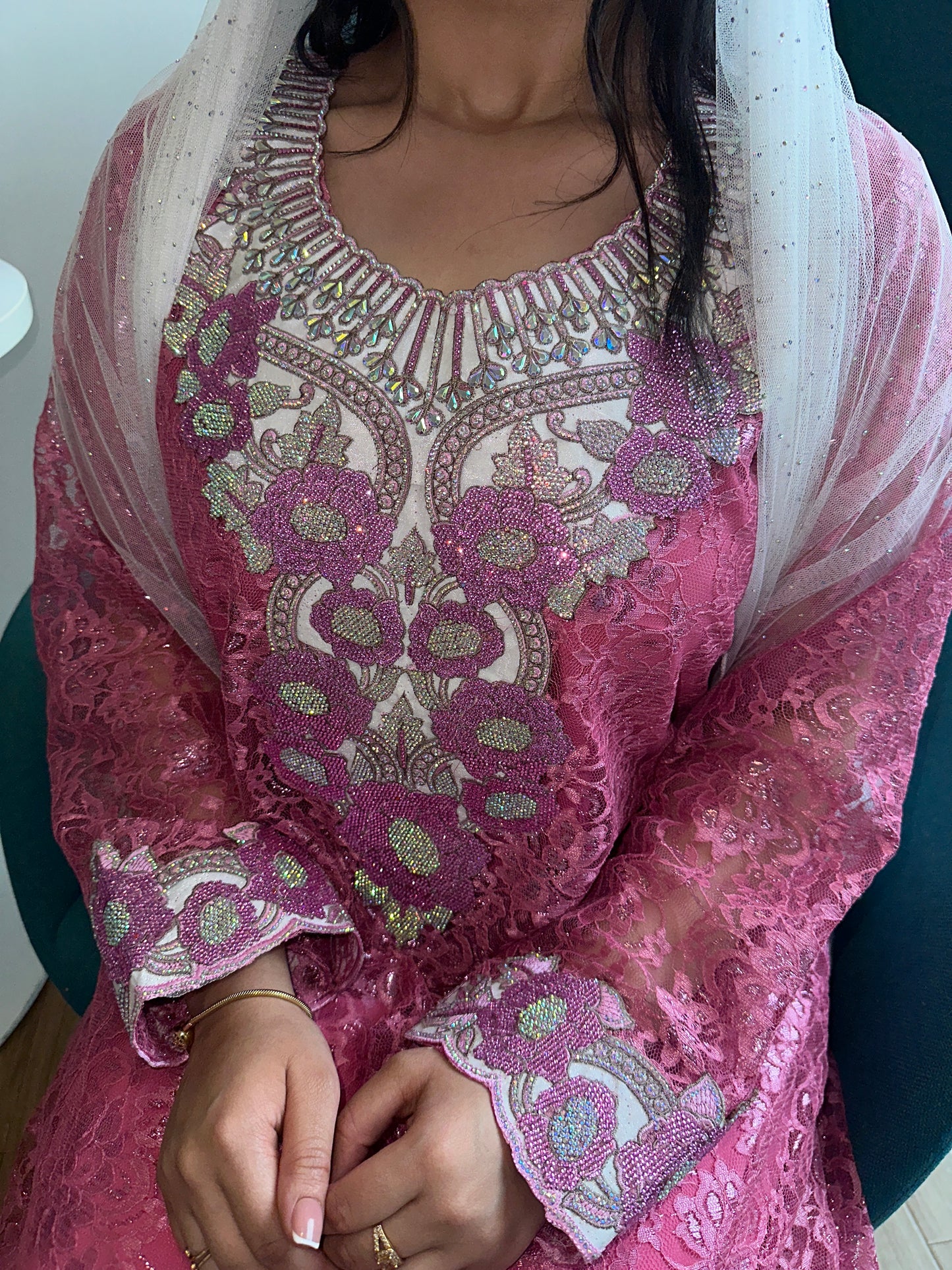 Pink lace mkhawar