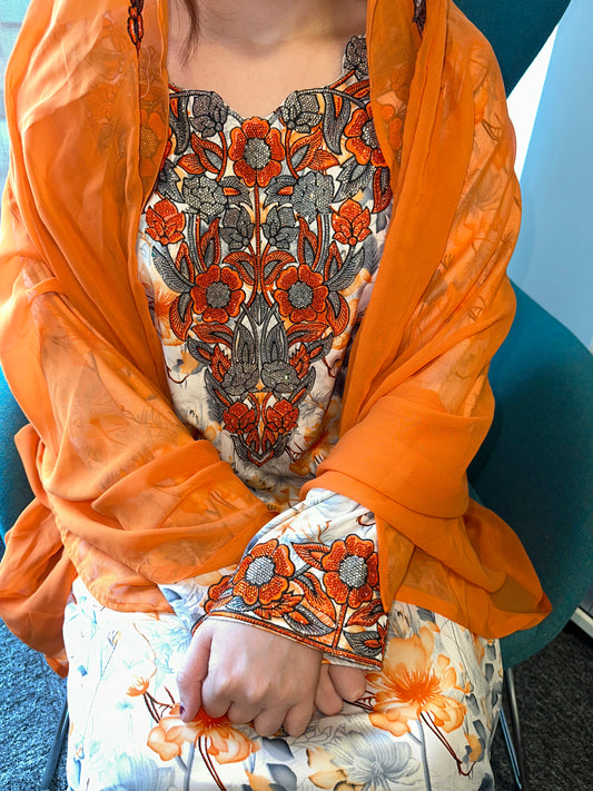 Orange mkhawar with matching Shiela