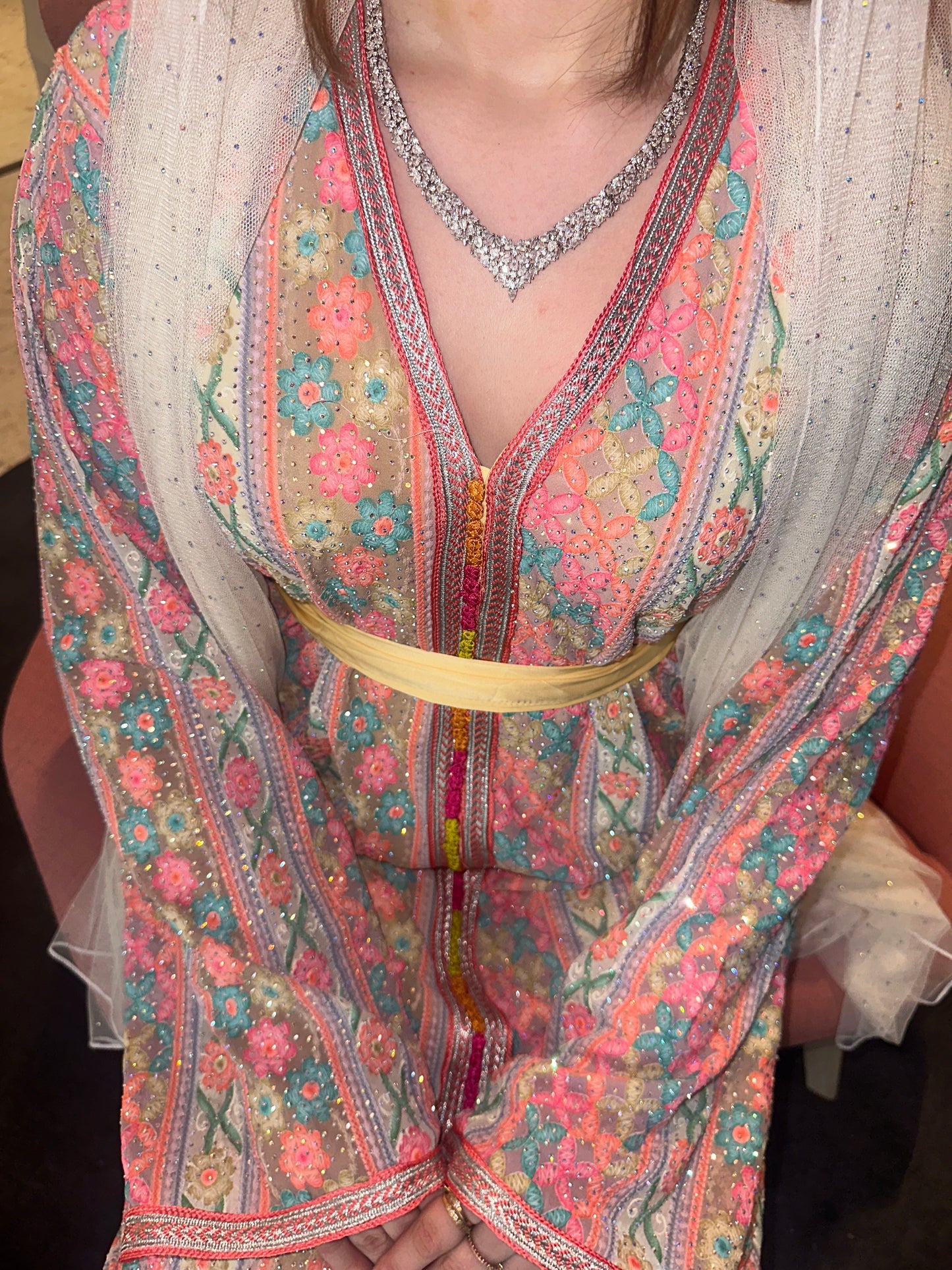 Moroccan caftan style with belt and chiffon Shiela