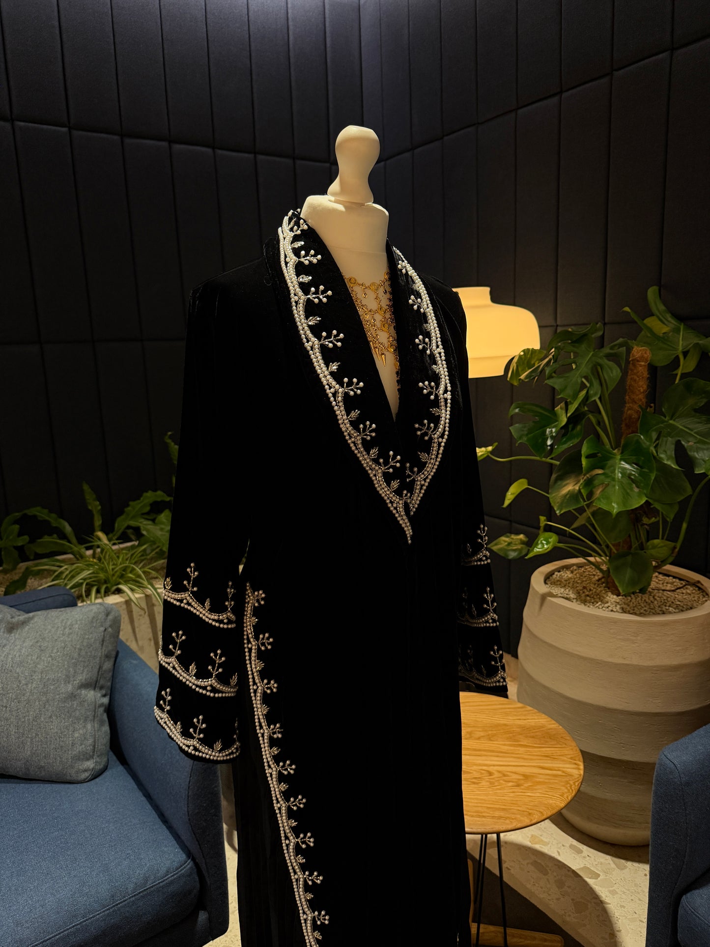 Kasarat abaya, Velvet abaya, handmade work with kasarat