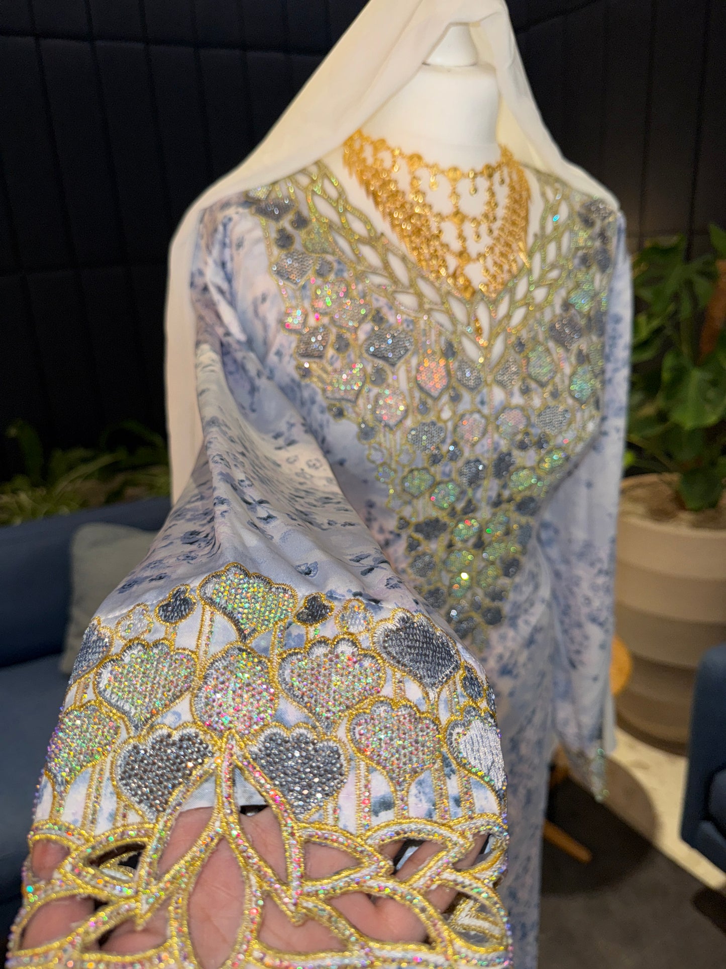 Grey mkhawar with matching hijab