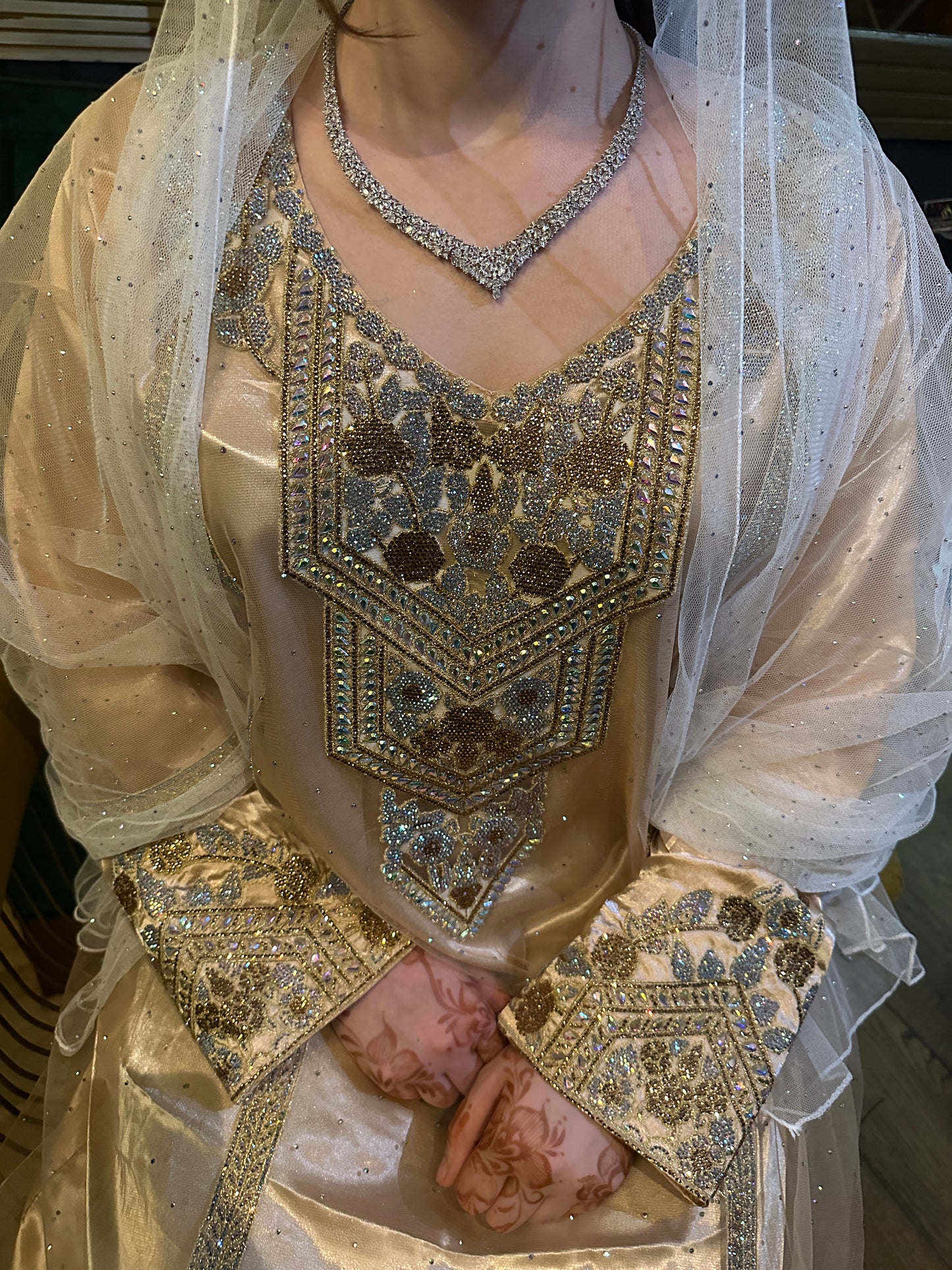 Beige color Emirati Thobe two piece.